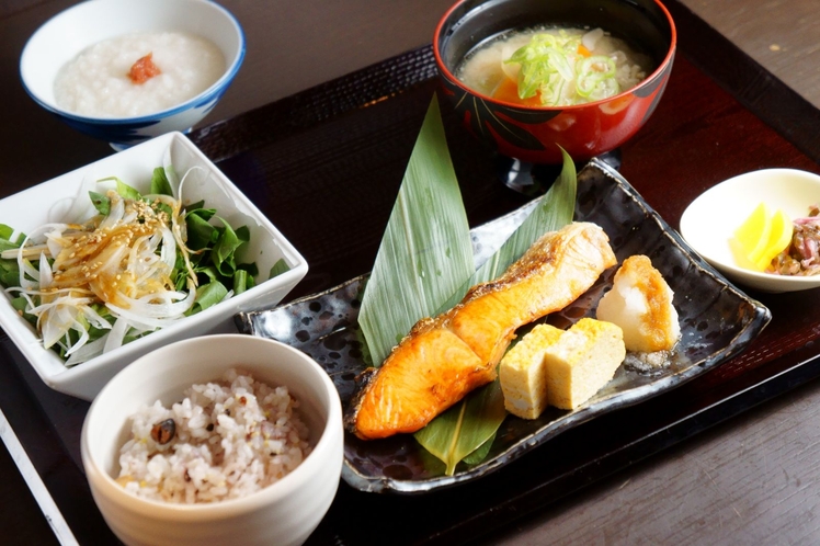 「銀座 羅豚」焼き魚セット