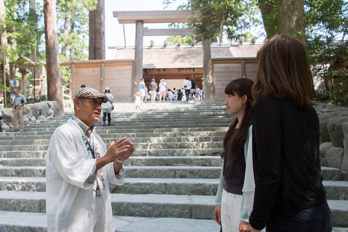 【楽天スーパーSALE】【無料ガイド付き】鳥羽から巡る伊勢神宮〜内宮ガイド優待と甘味のおもてなし〜