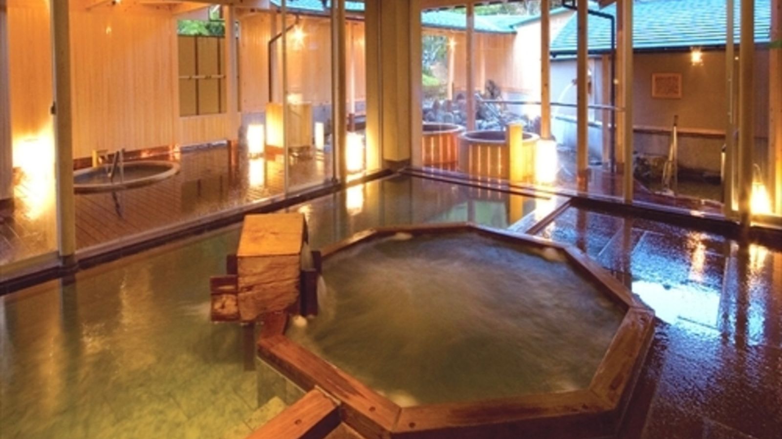 女性大浴場　500*500