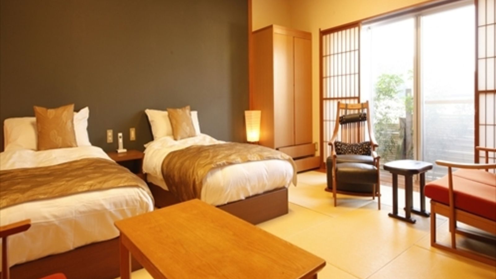 1F温泉付き客室　500*500