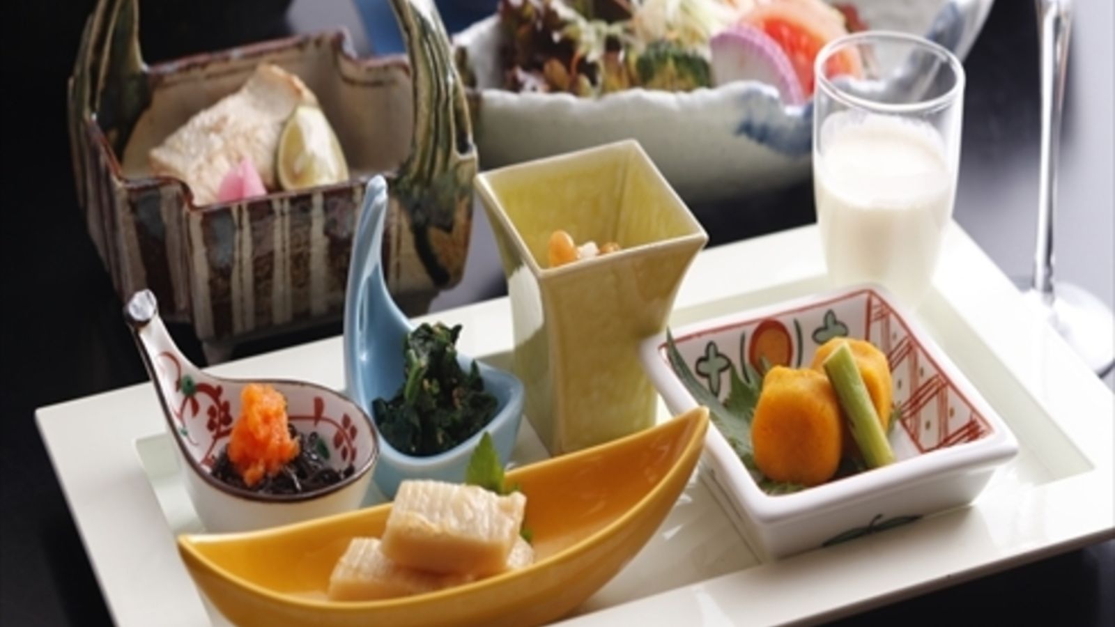 別邸　水の星　朝食一例500*500