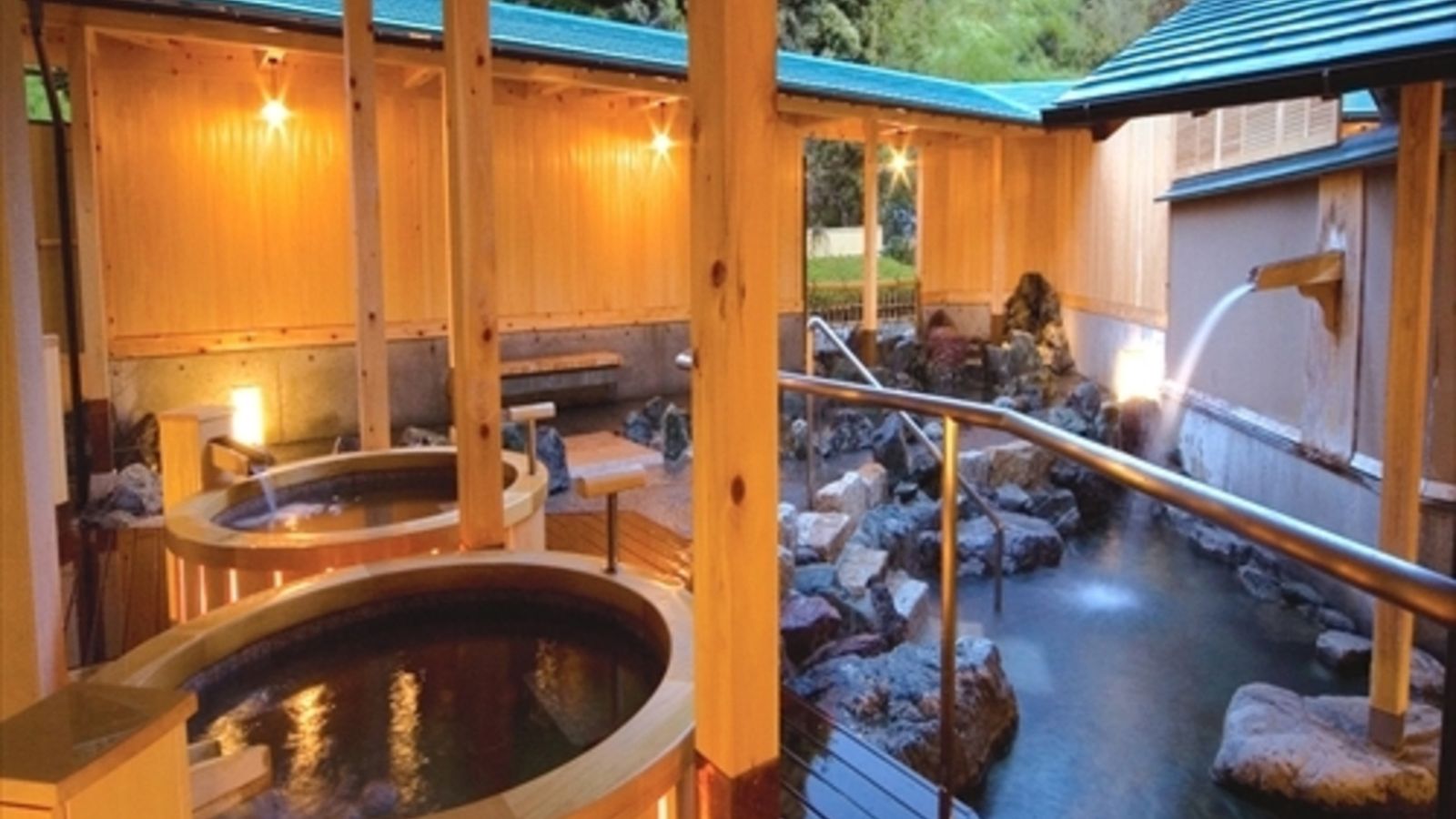 女性露天風呂　500*500