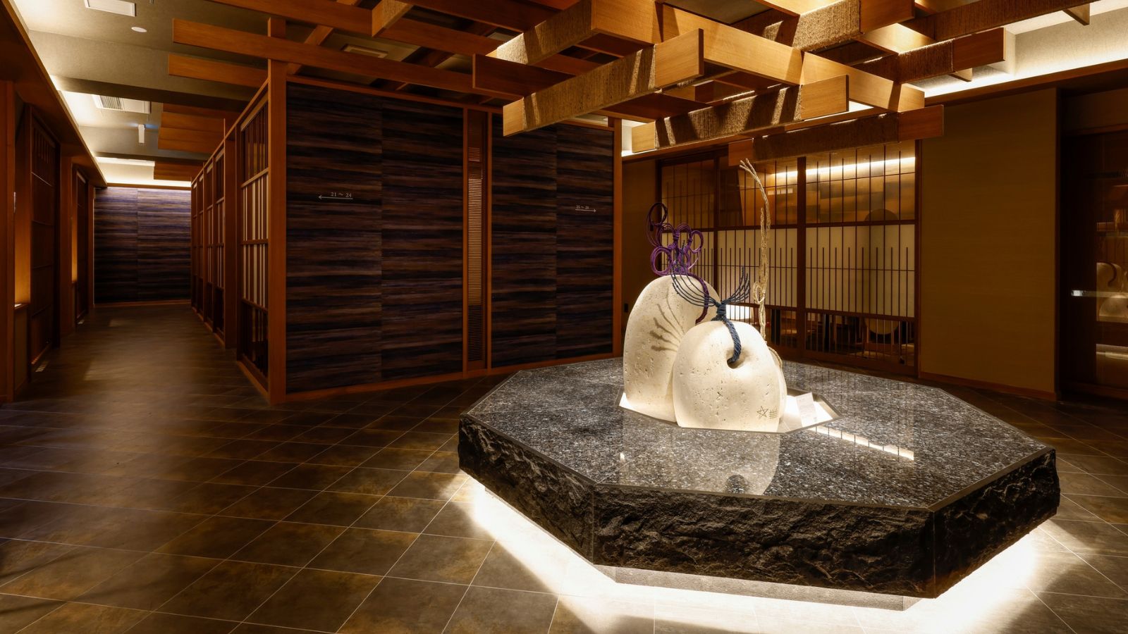 ダイニングレストラン「風姿花伝」