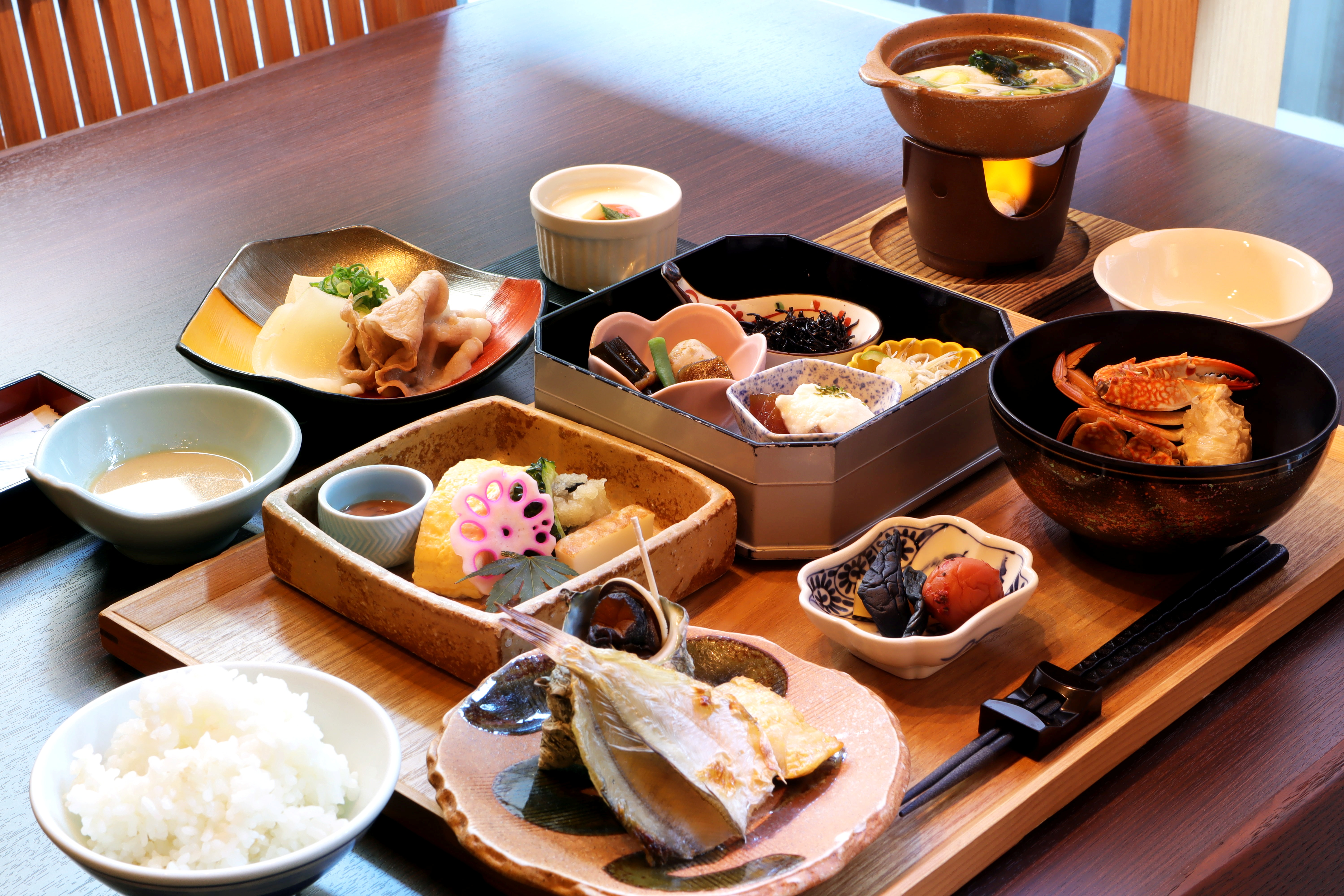 朝食　ダイニング「風姿花伝」