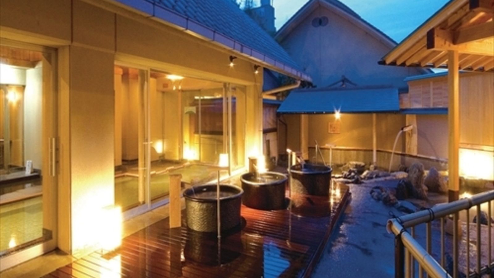 男性露天風呂　500*500