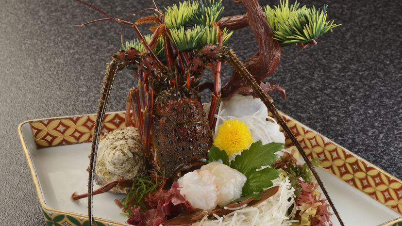 【伊勢海老姿造り付】家族で夏旅｜プール・海・夕朝食ビュッフェぜんぶ込み！オールインクルーシブステイ