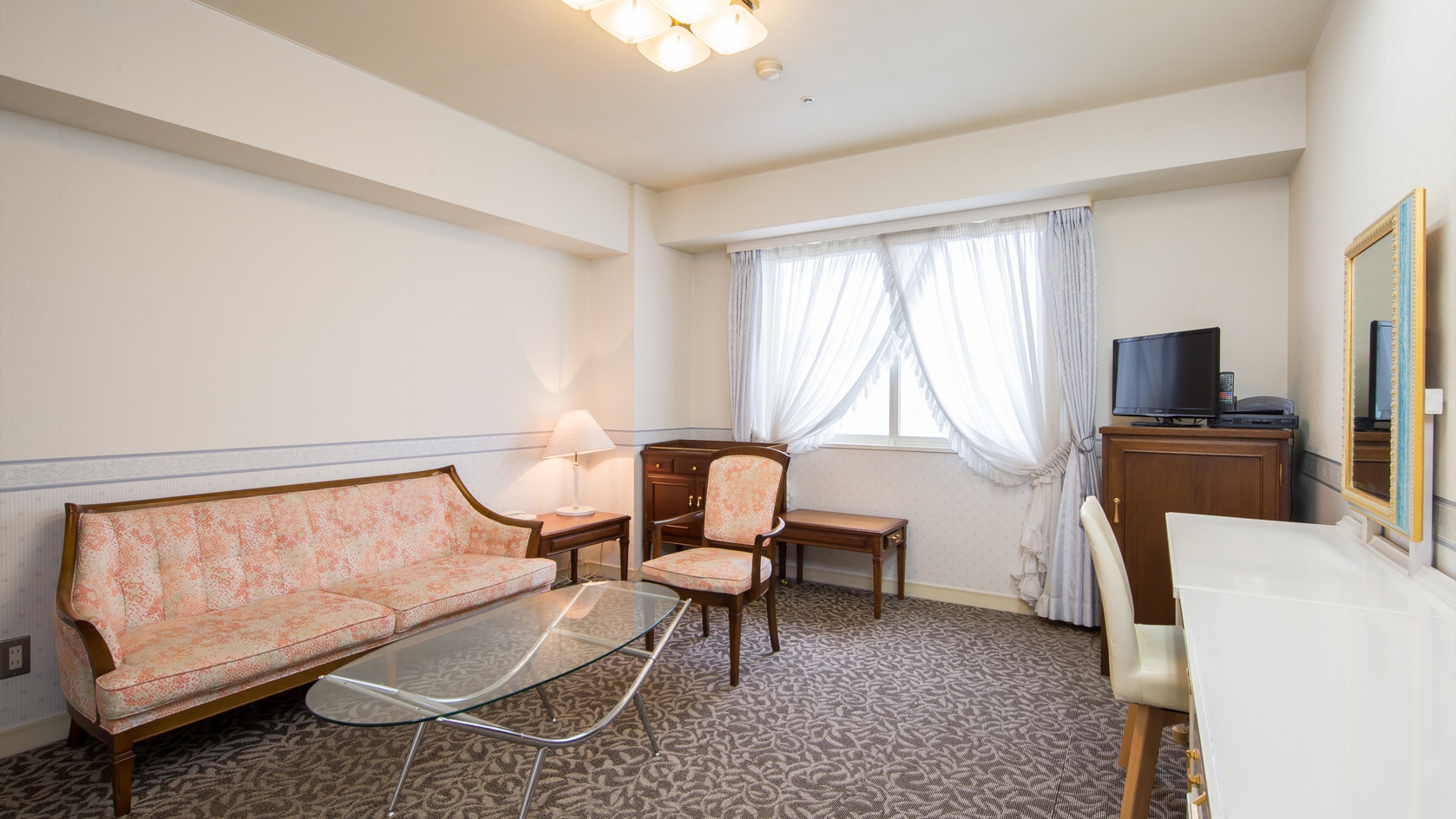 ワンランク上の贅沢な広さを満喫　カップル・ファミリーにおすすめ　一泊二食バイキングプラン