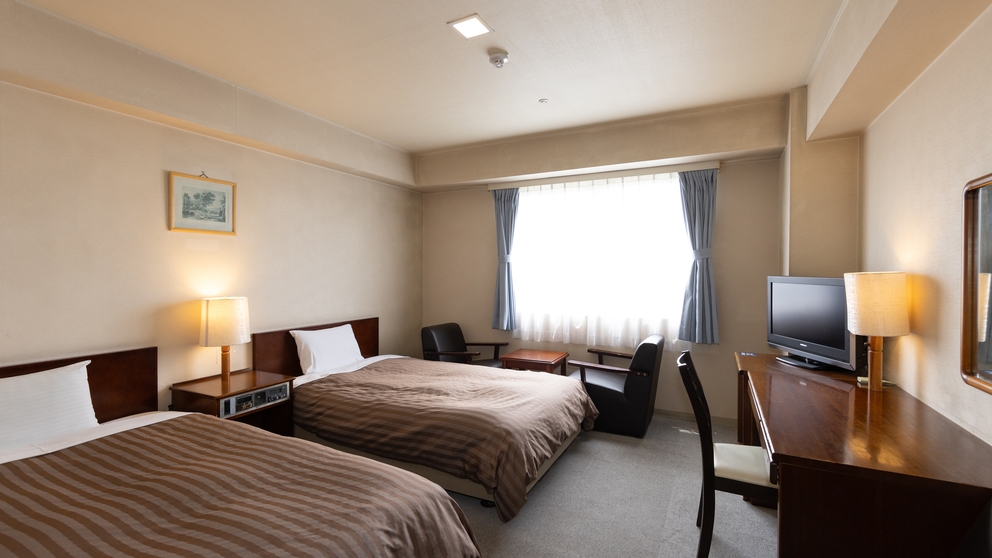 小諸の閑静な街並みを望む　眺めの良い高層階客室確約　一泊二食バイキングプラン