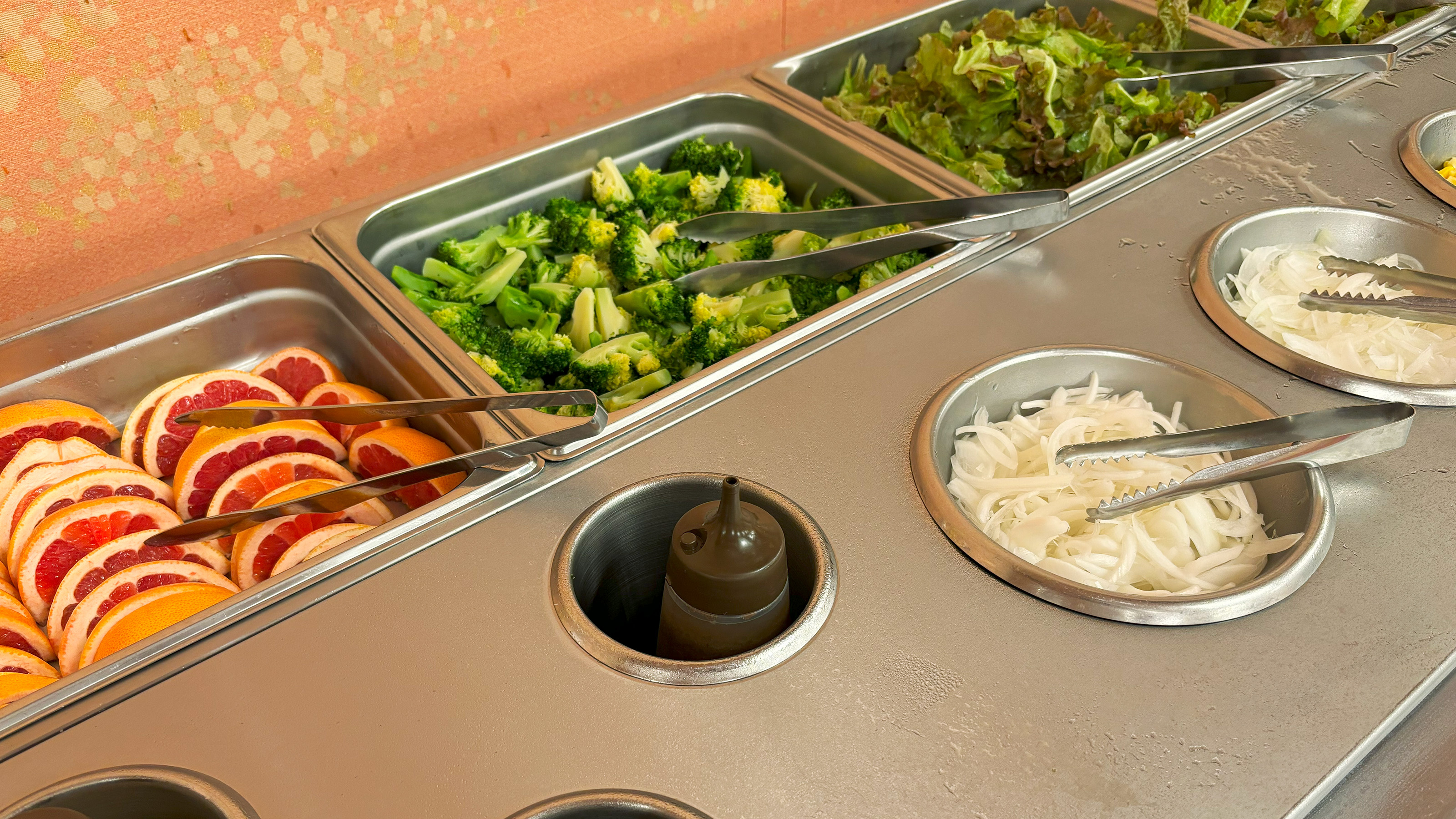 朝食バイキング