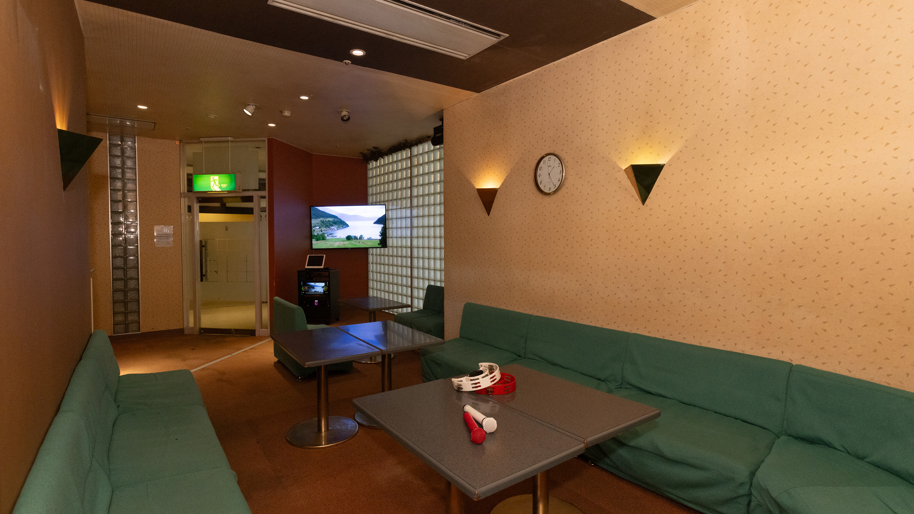 カラオケルーム