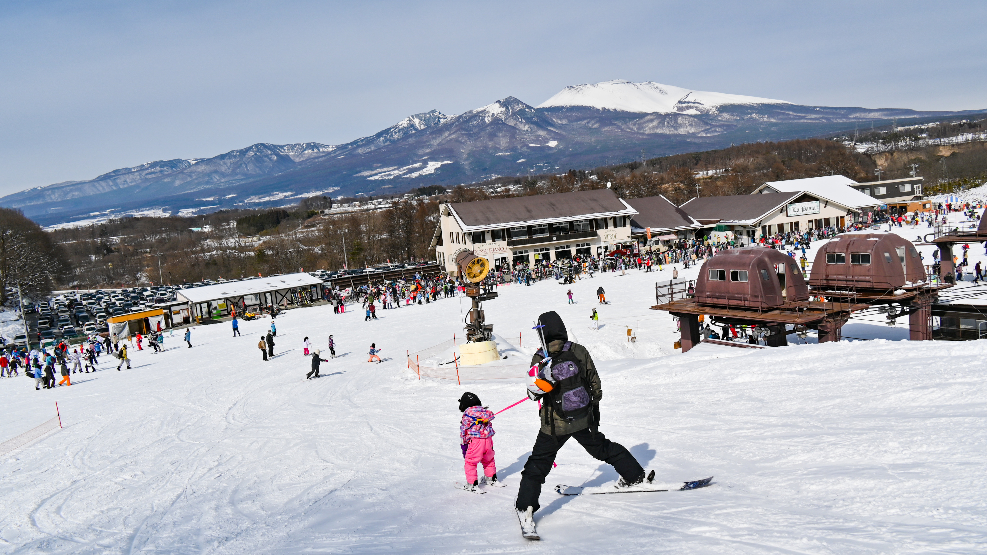 佐久平ハイウェイオアシス「パラダ」
