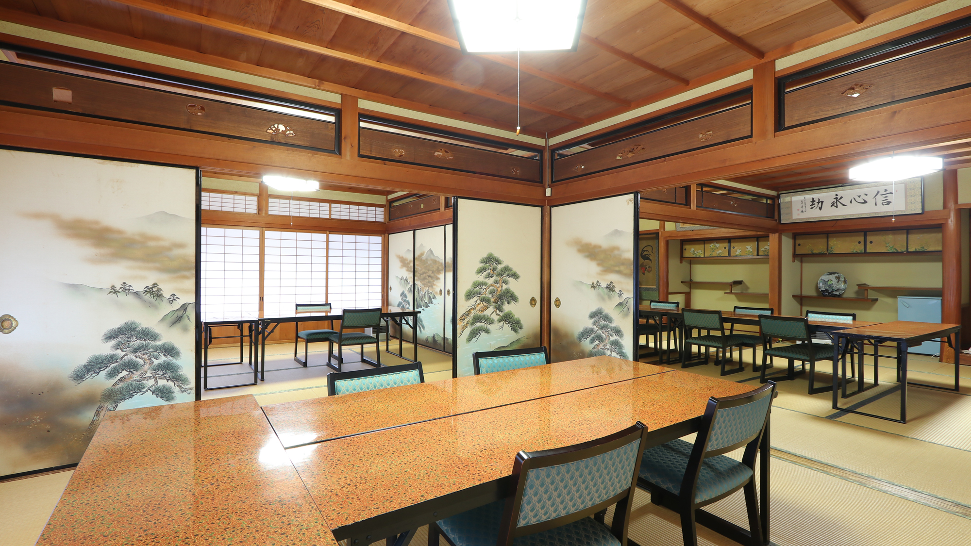 【2階・食事処】 