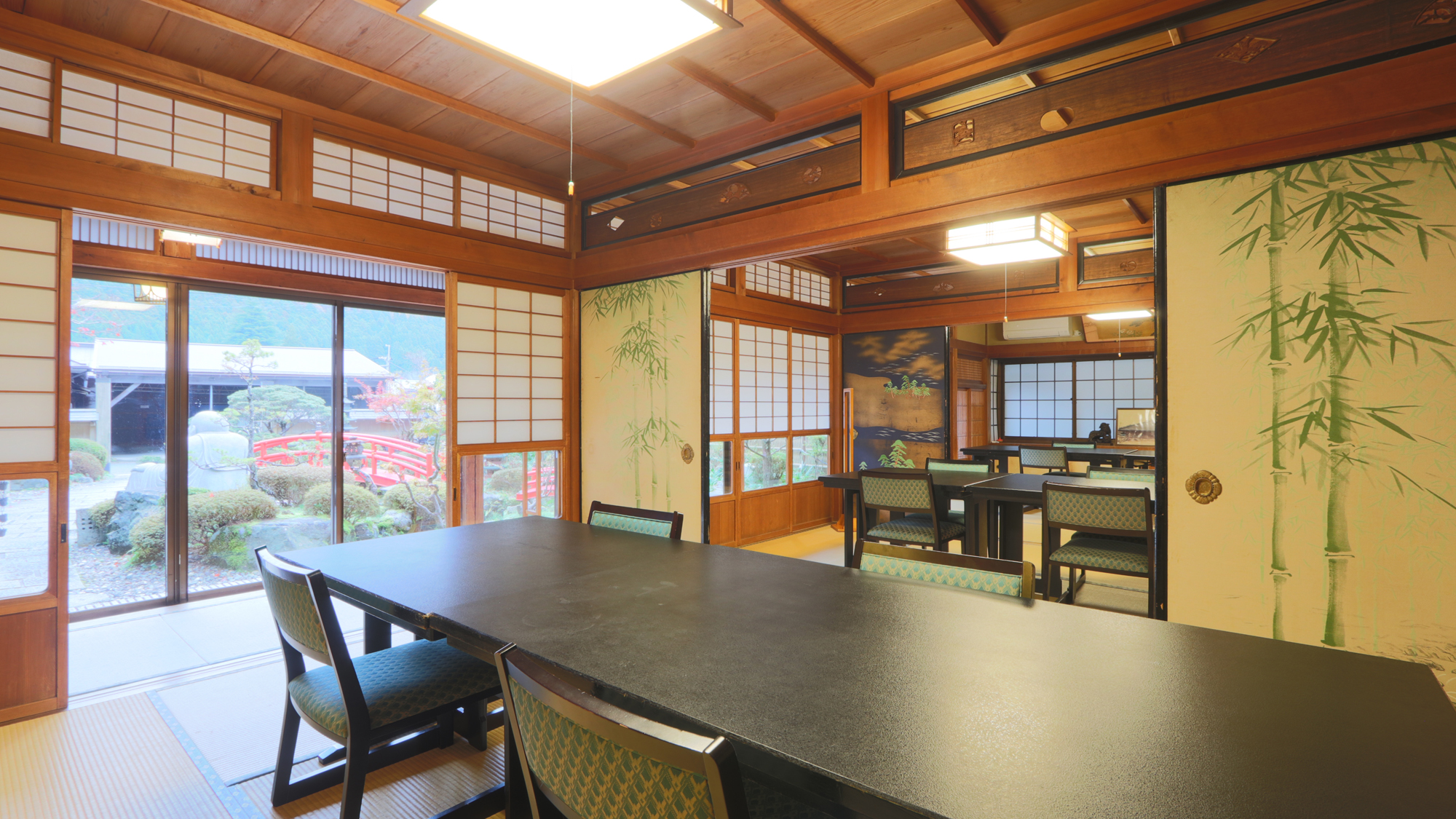 【1階・食事処】 