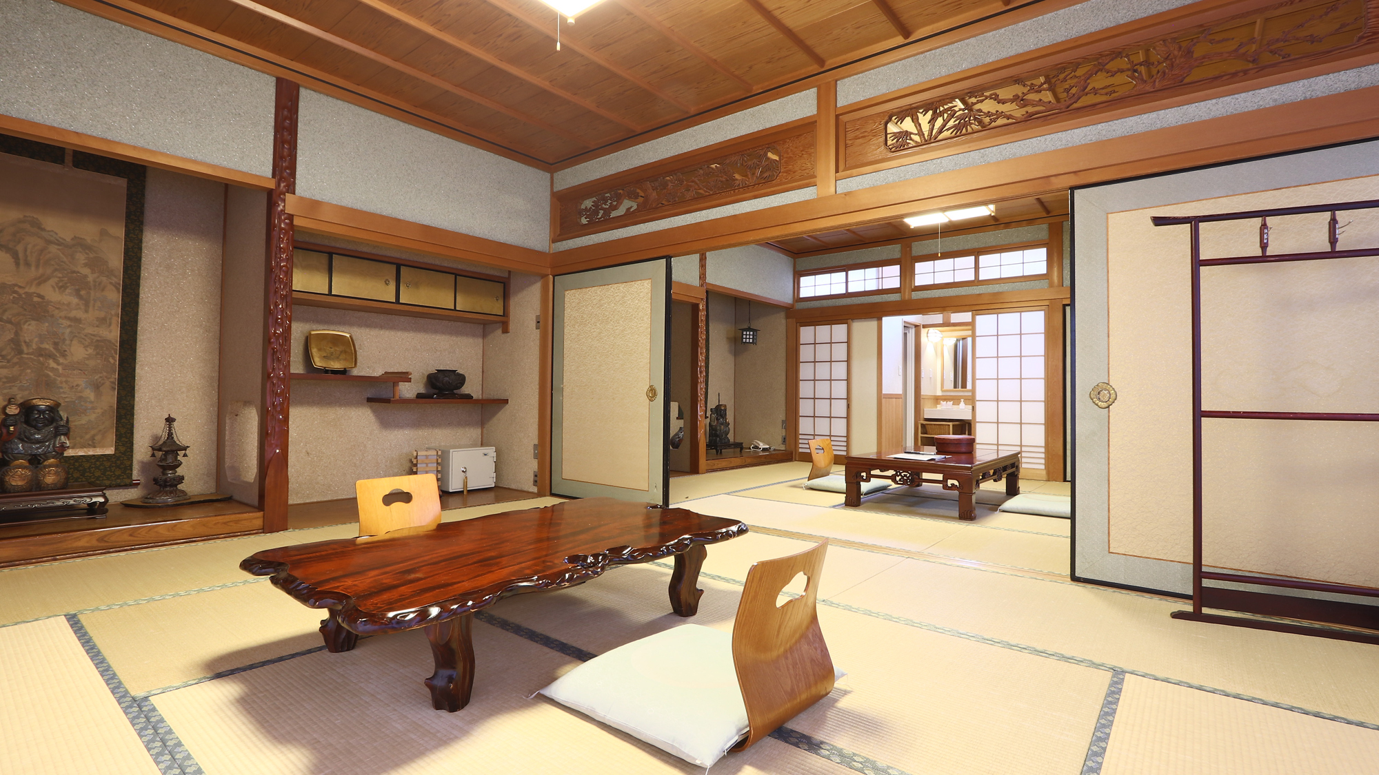 【二間続き20畳】 