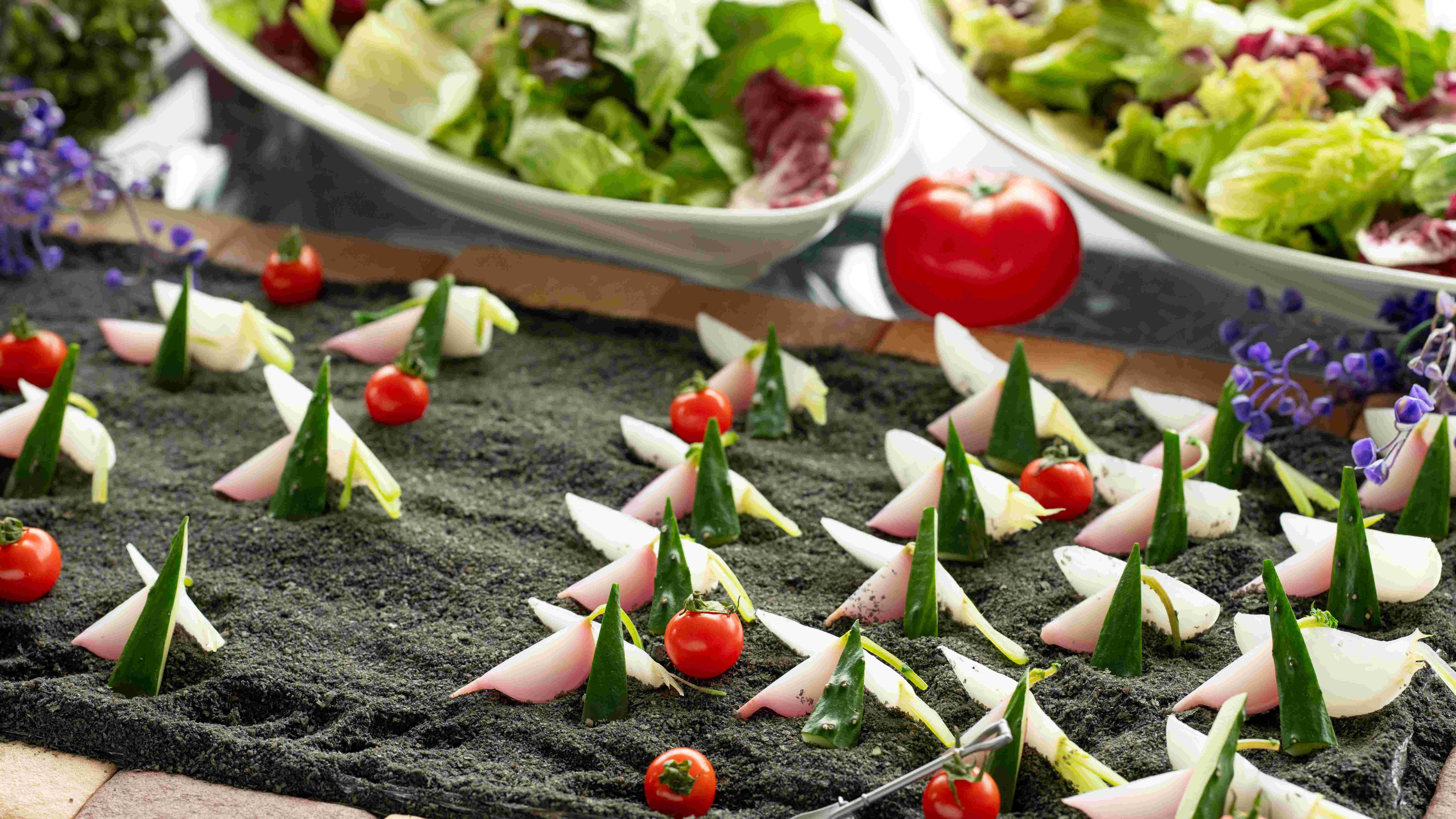 サラダコーナー