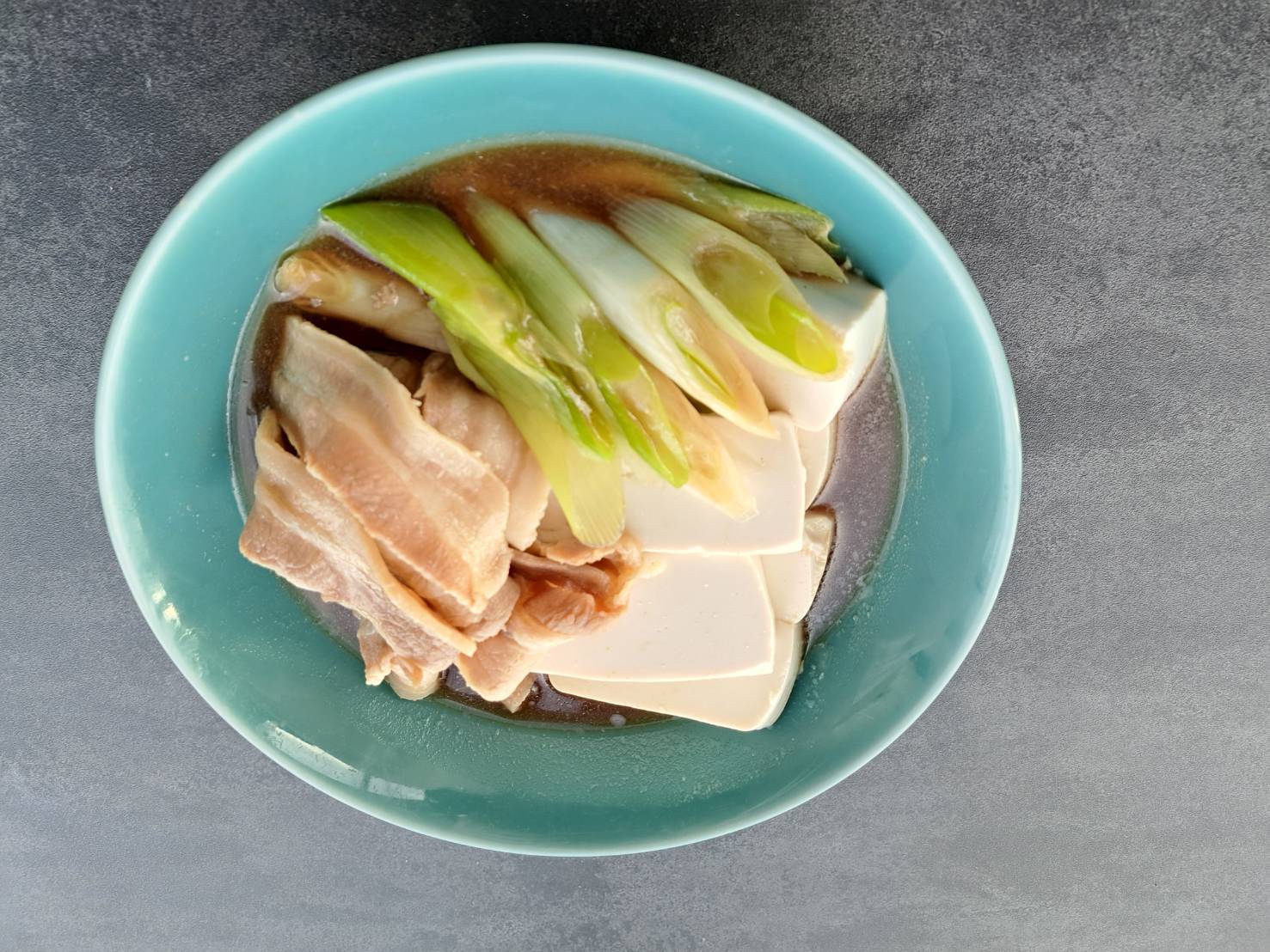 2024年冬季限定朝食メニューの肉豆腐