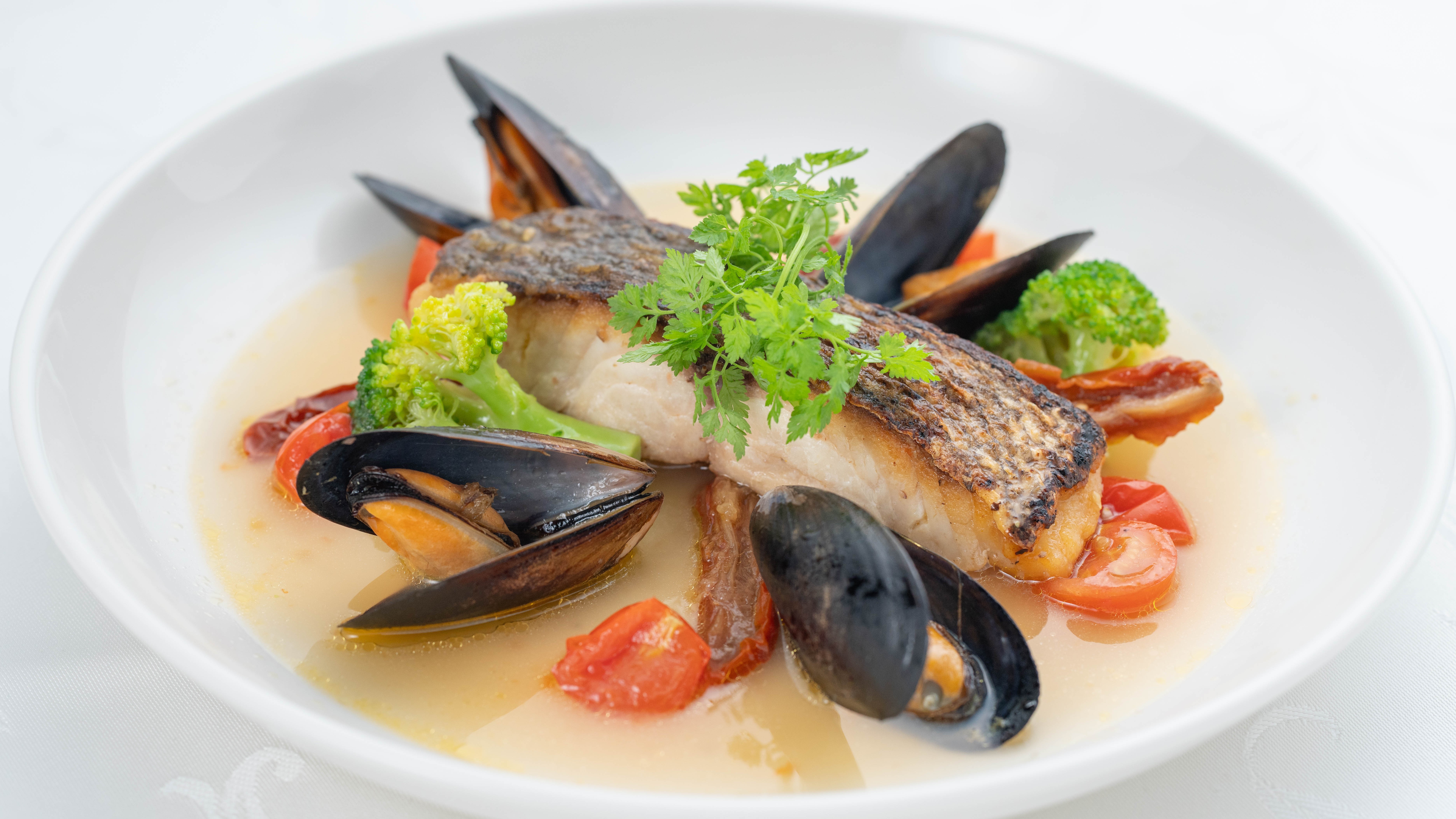 鯛のアクアパッツァ