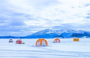 朝いち自由に出発！湖のほとりの冬春素泊まりプラン