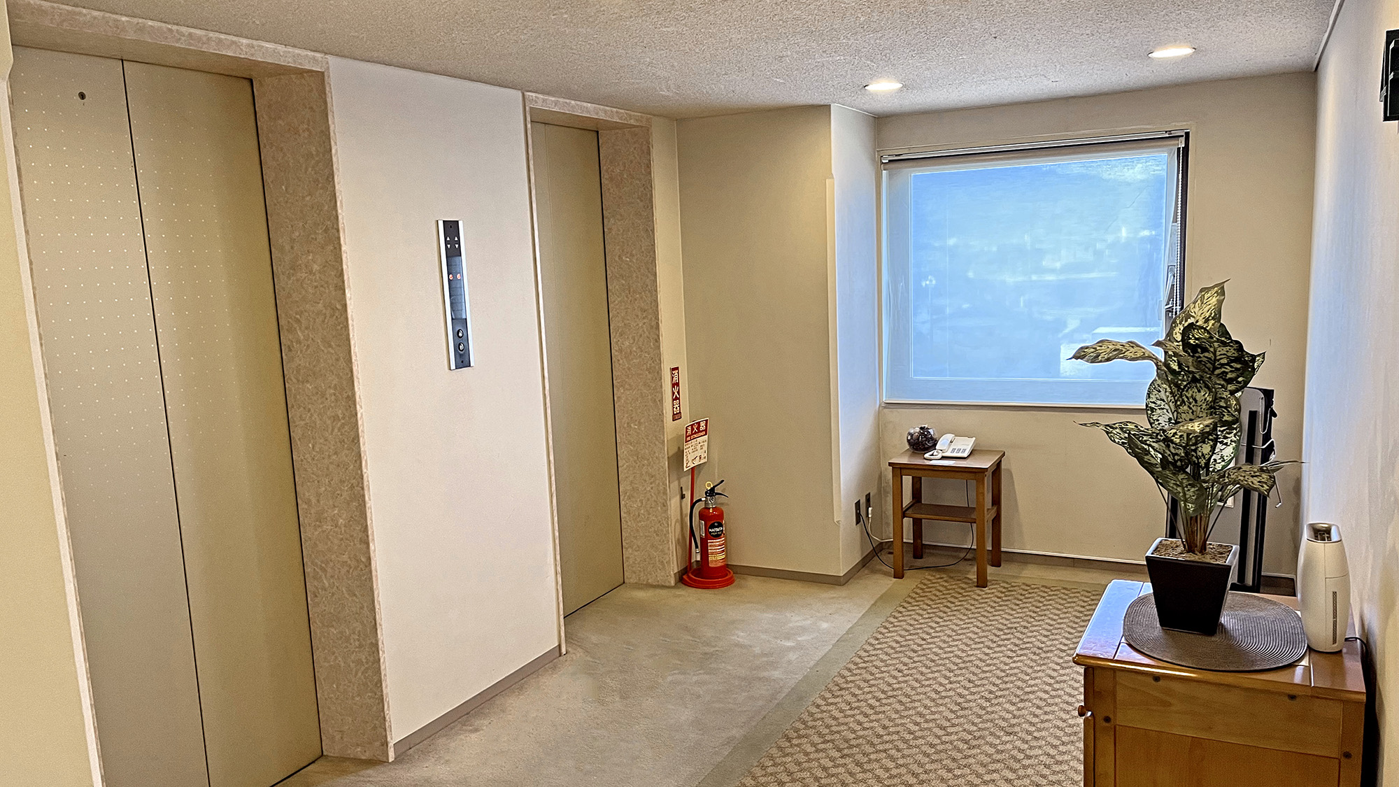エレベーターホール