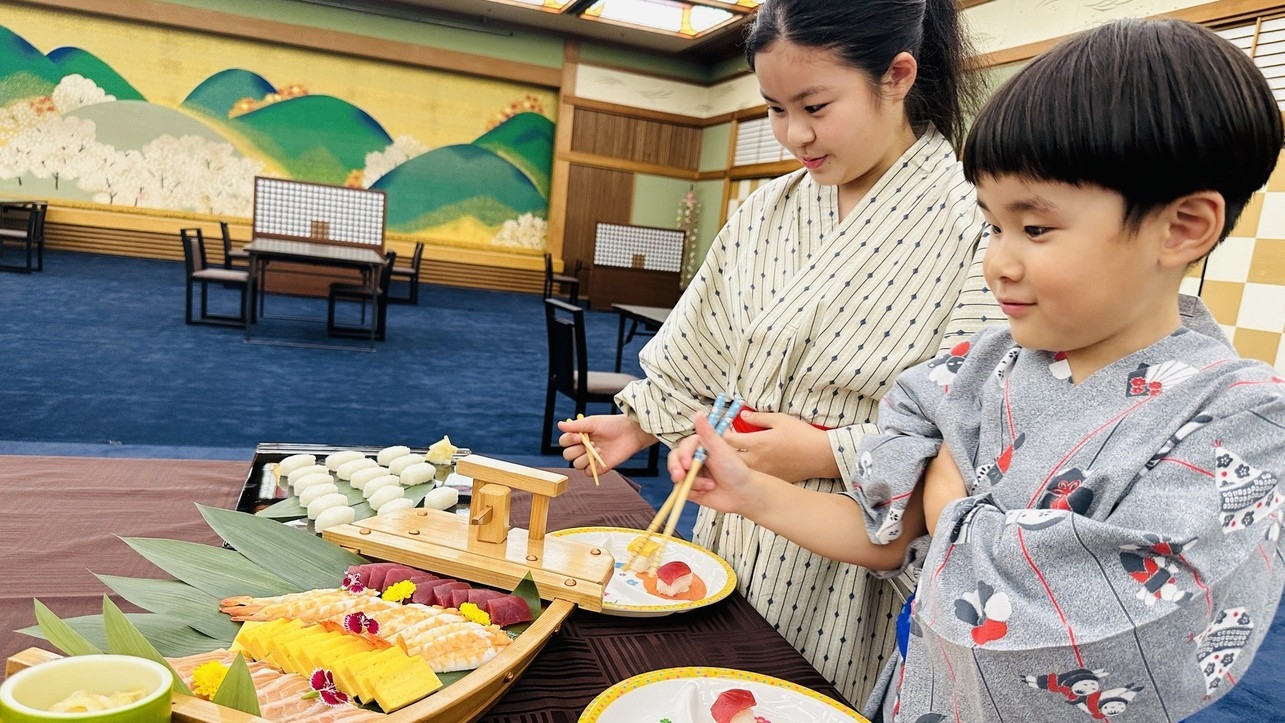 夏休みは子供が主役！海・プール・花火無料◎わっしょい！にぎやかキッズ夏祭りビュッフェプラン