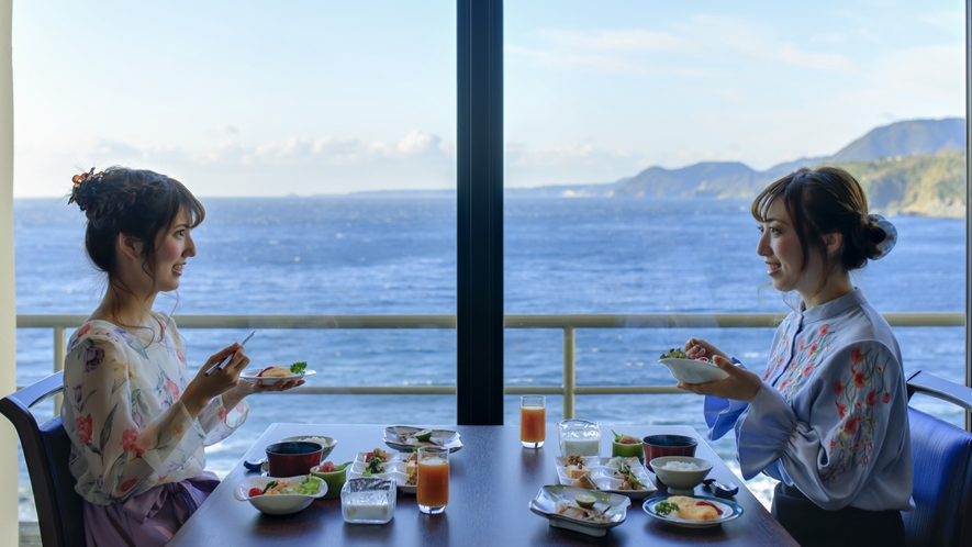 朝食風景