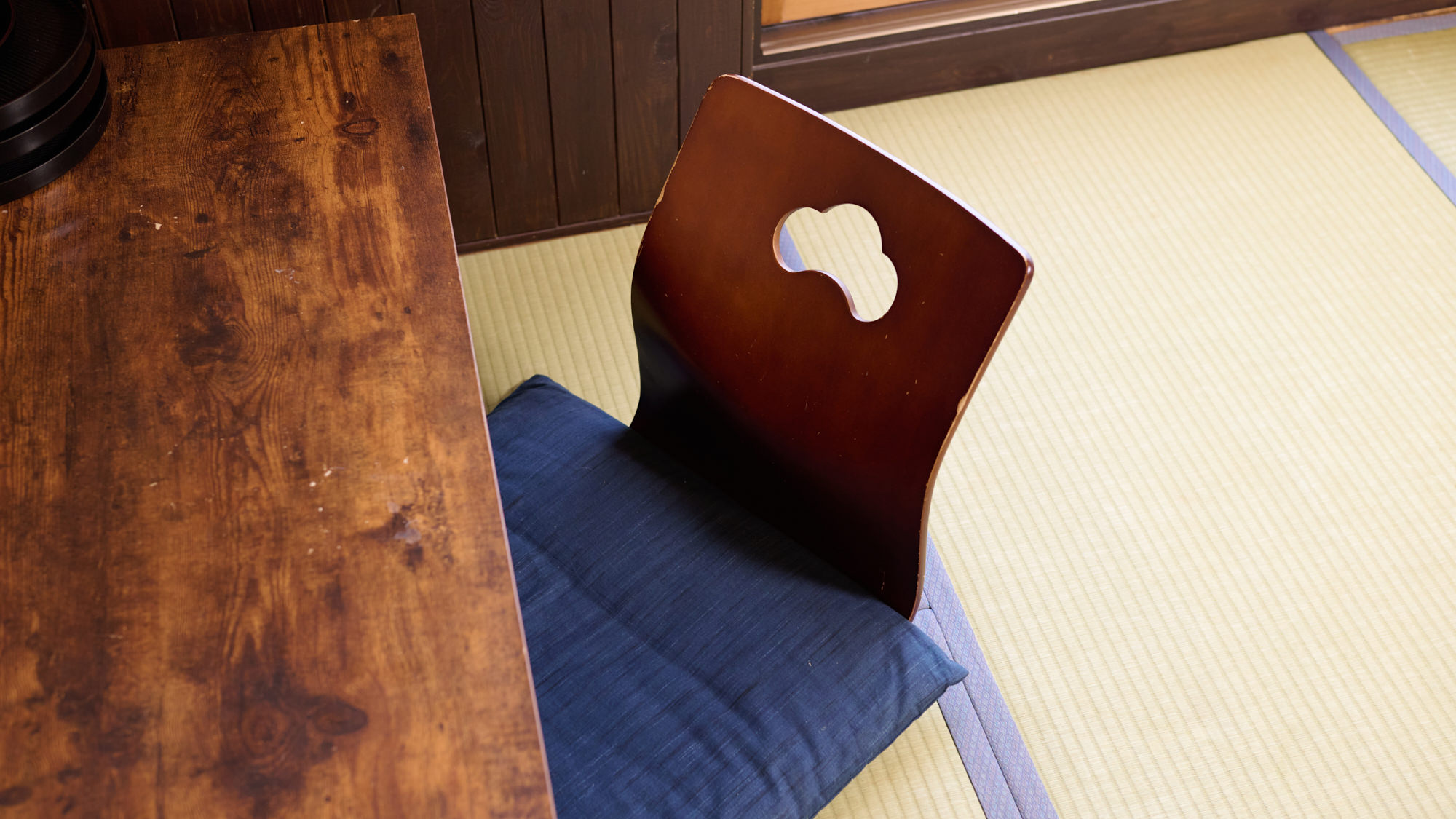 ◆【本館和陽館：和室12畳】共用バストイレ