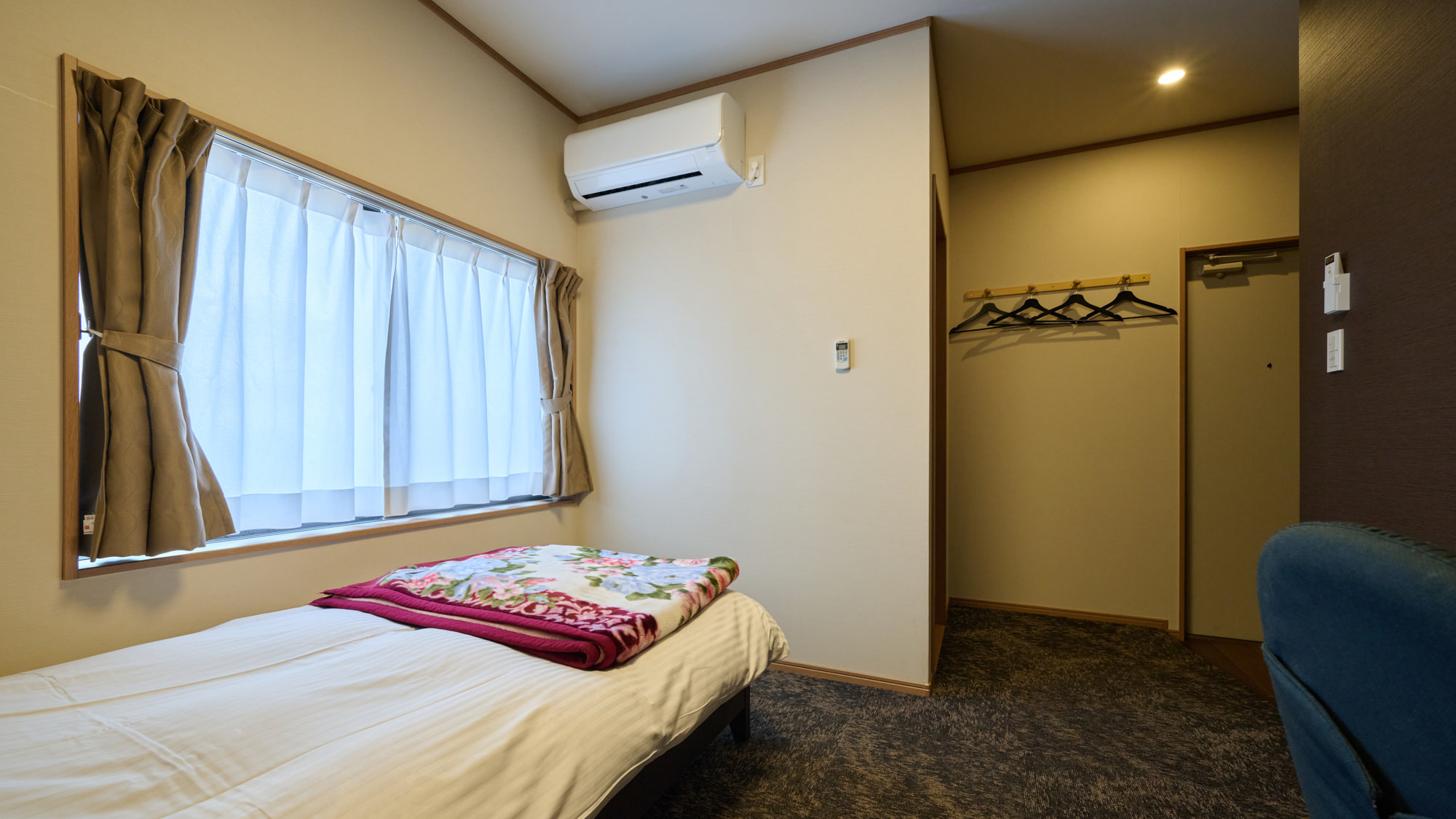 ◆【本館和陽館：洋室６畳