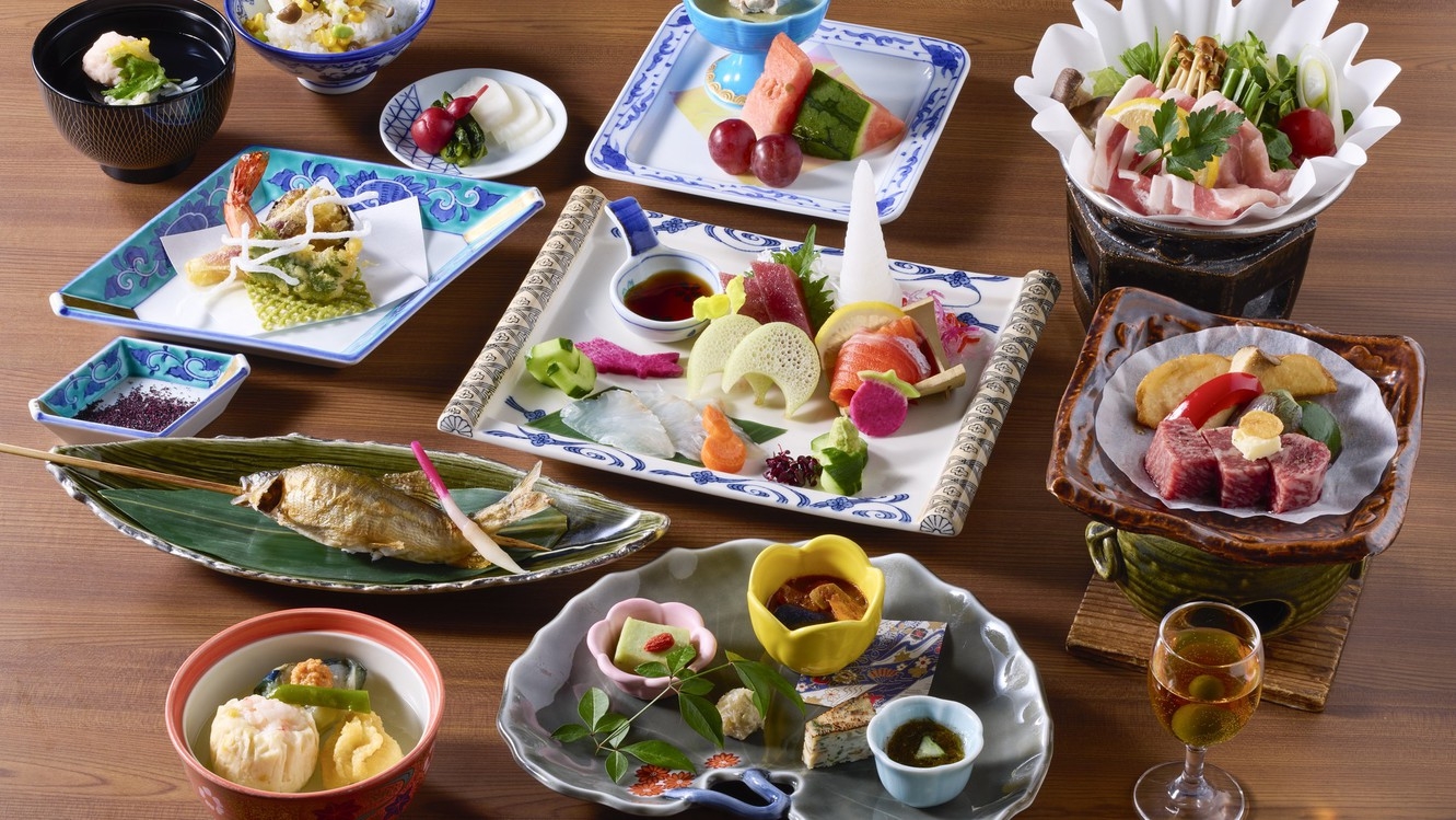 ♪♪栃木の利き酒セットプラン♪♪【会食場】お食事は人気の『日光夏彩御膳』♪♪