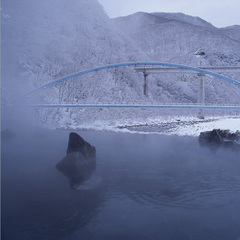 露天風呂　殿方「楽四季湯」　雪景色