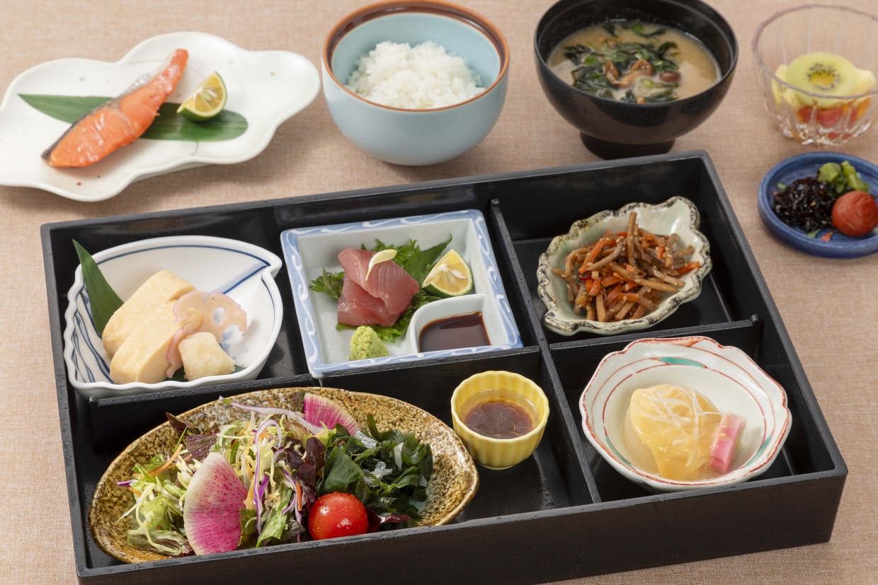 【1泊朝食付】超深層の天然温泉＆太平洋を望む全室オーシャンフロント♪ボリュームたっぷり朝食で元気に