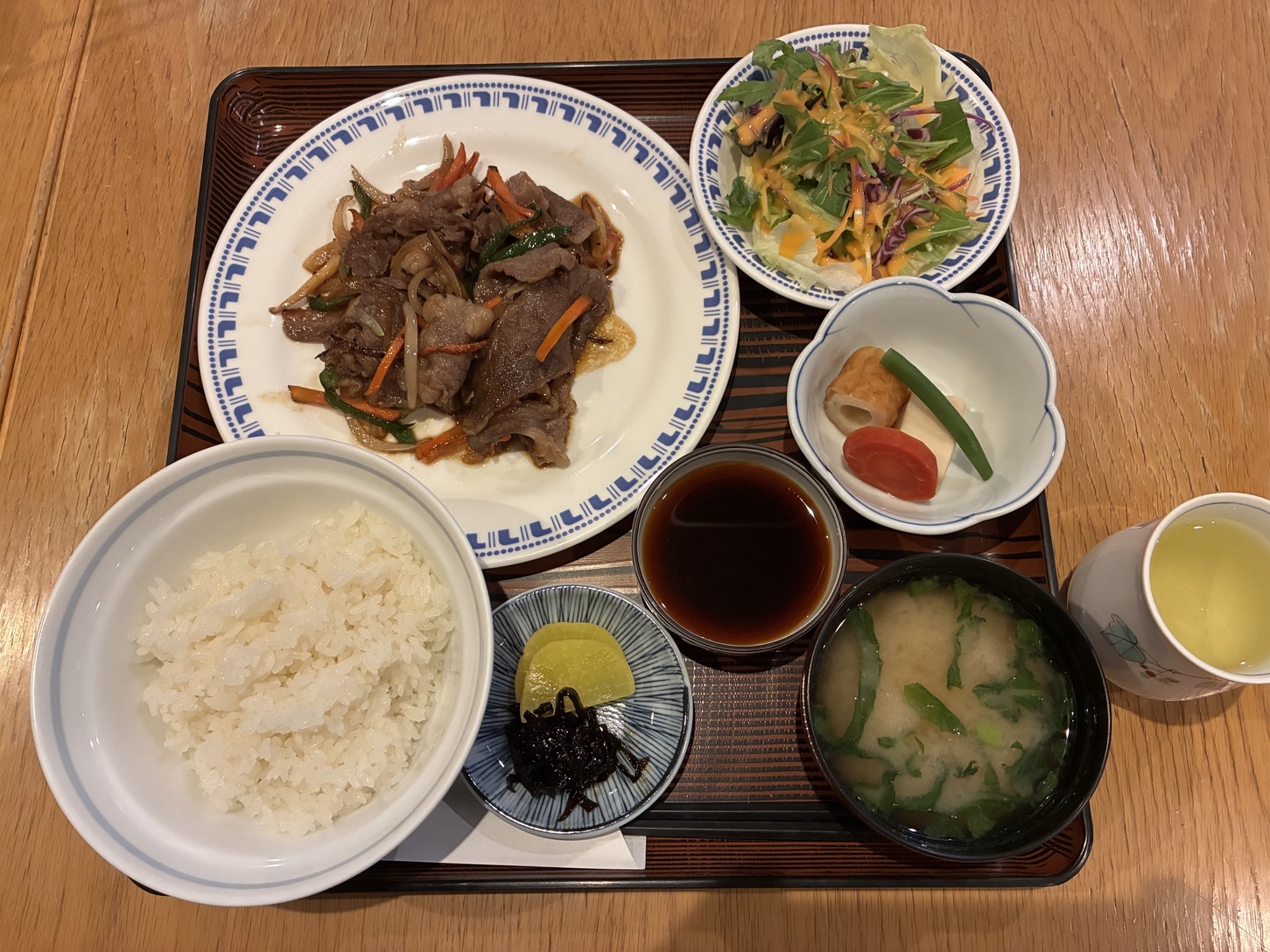 夕食付（焼肉定食）