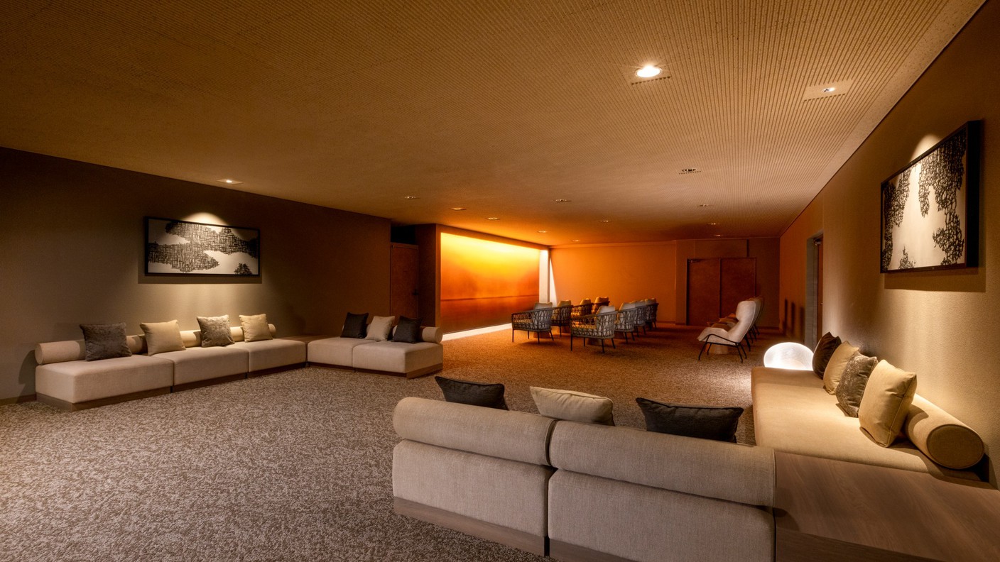 南国の潮風につつまれた時間を過ごす。／素泊　ラウンジアクセス付き