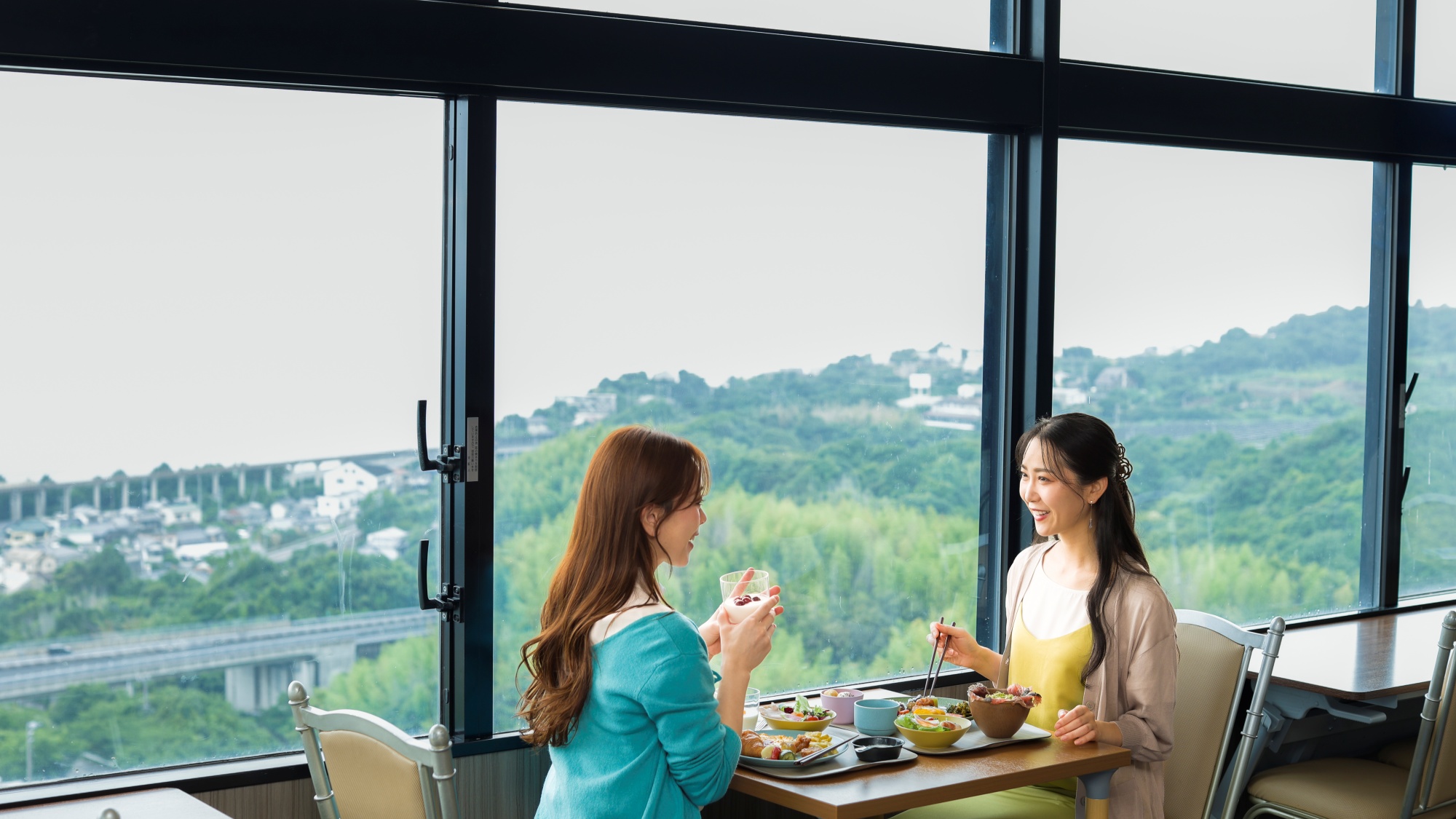 朝の光に包まれて、選ぶ楽しさから始まる一日。