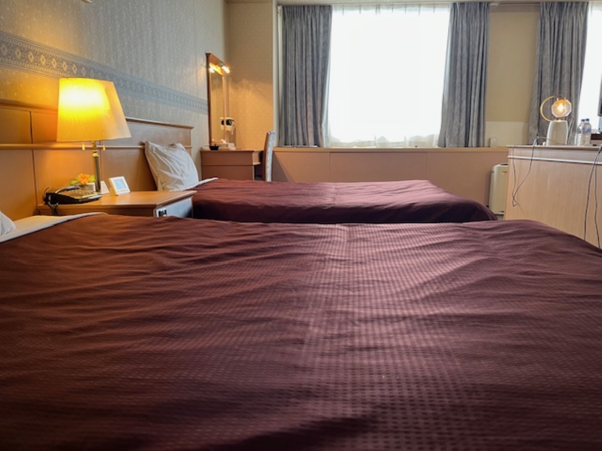 セミスイートベッドルーム