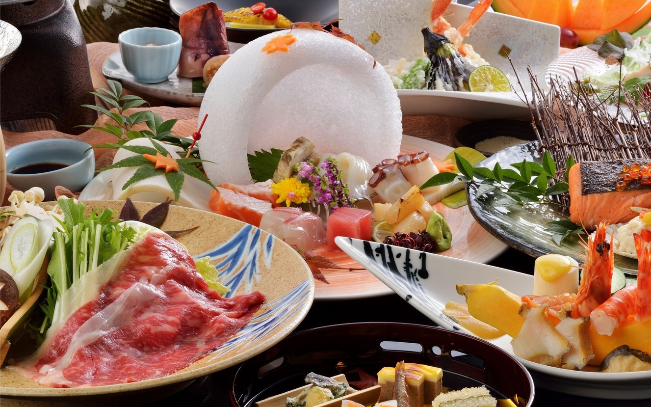 【年末年始】絶景温泉旅館でくつろぎ旅◆和の創作＜年末年始特別会席＞【夕朝食付き】