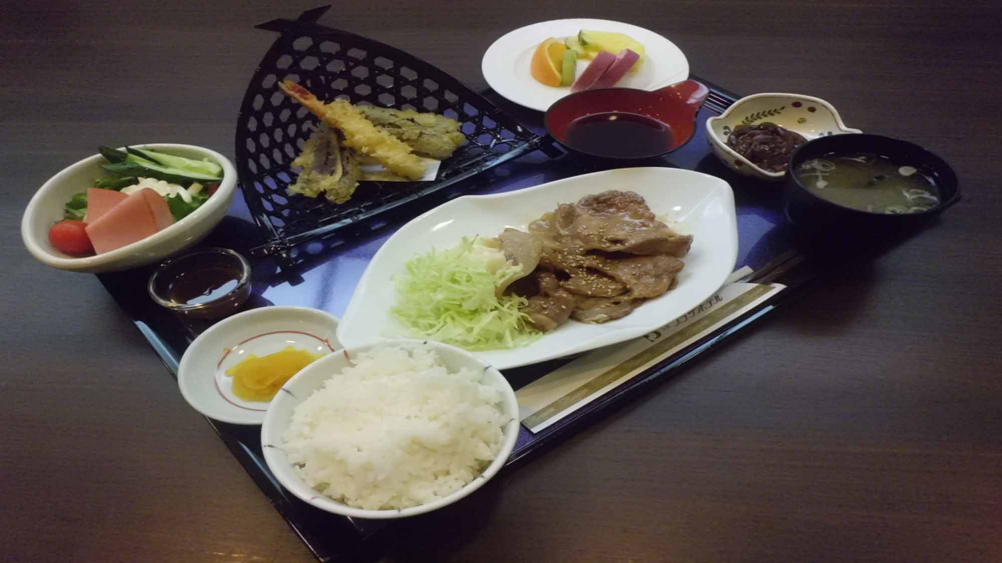 【品数豊富！栄養満点！】【当館人気】2食付♪ホテルでのんびりステイ