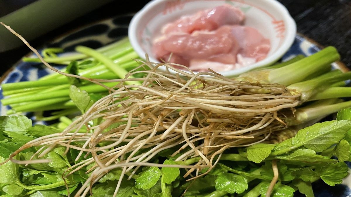 【仙台せり鍋】オススメ冬季限定★地場産品★県内初の青葉地鶏と宮城名産せりの仙台せり鍋付きプラン♪