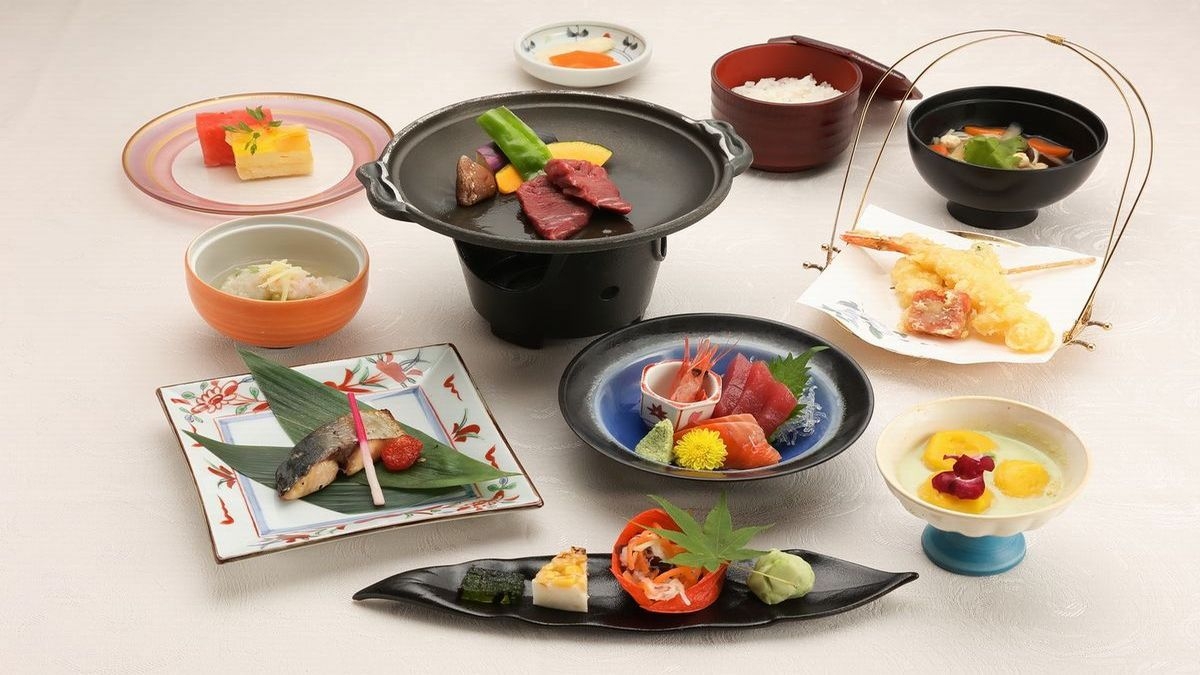 【当日予約限定】Standardプラン★トクだ値！美味しい料理と温泉で湯ったり♪会席料理コース