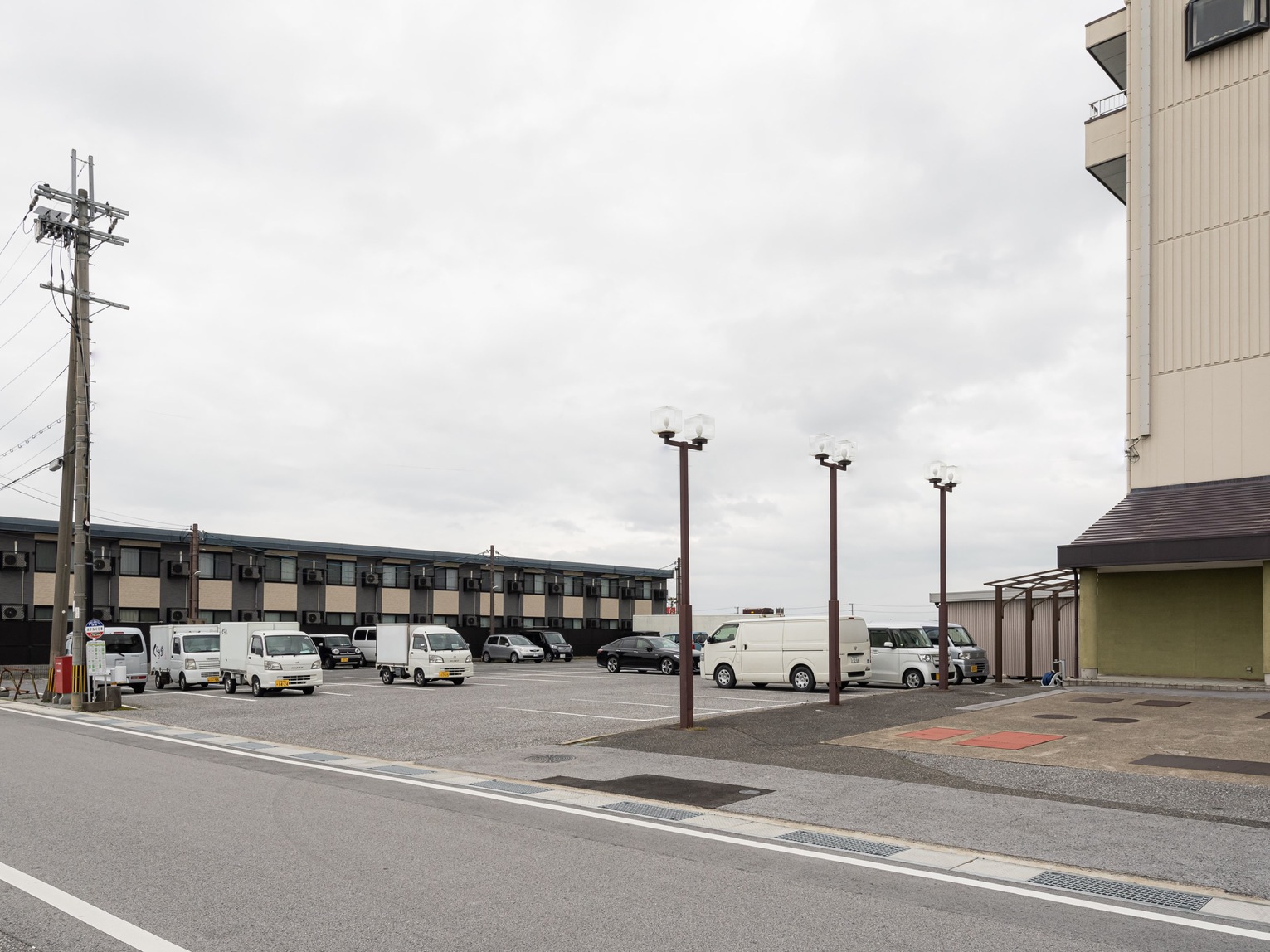 空いてるお部屋をお得にご提供【素泊りプラン】彦根ICよりお車で15分！コンビニまで徒歩1分！（通年）