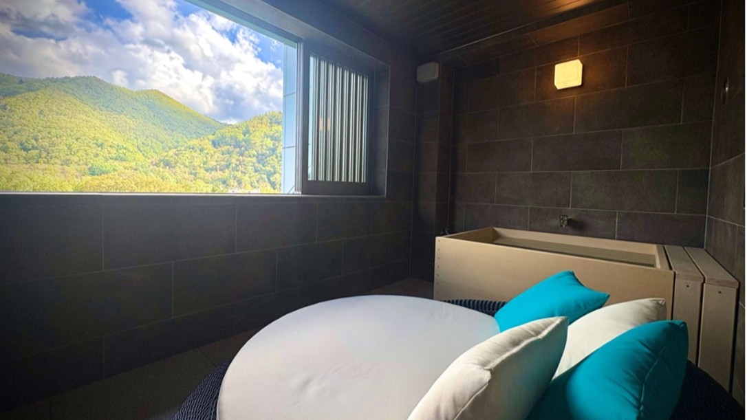 【貸切サウナ「翠山熱波」（有料）】