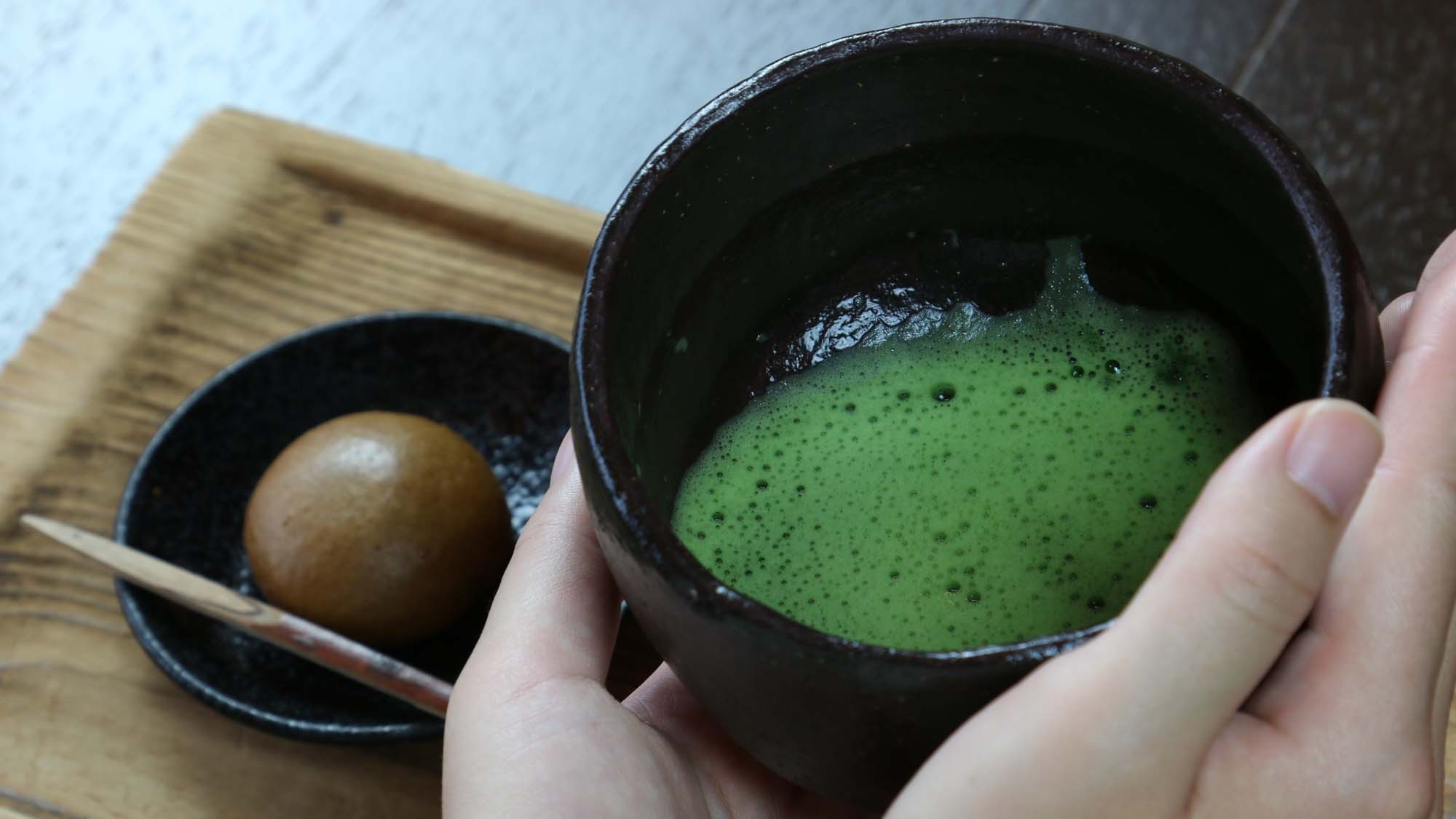 【日帰り】魯山人写しの器で…伊勢海老　鮑　等　見た目にも美しい会席　お抹茶サービス　雲龍〜unryu