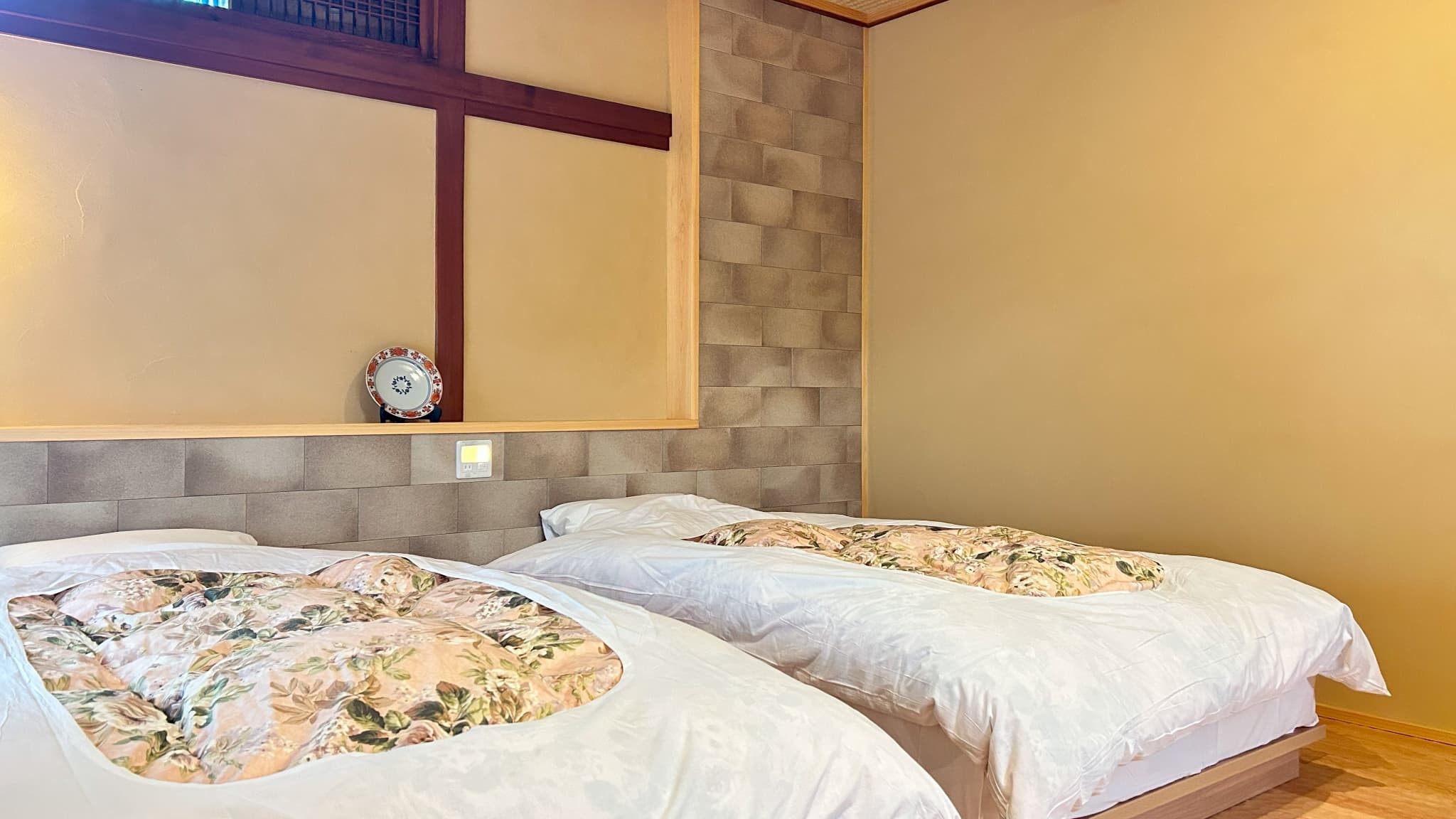 ベッドでゆったりとお休みください。