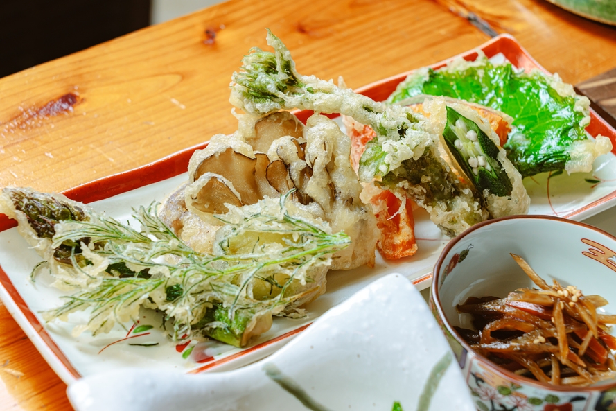 【5％OFF】【楽天スーパーSALE】女将特製の夕食付プラン♪（駐車場持込無料）【夕食付】