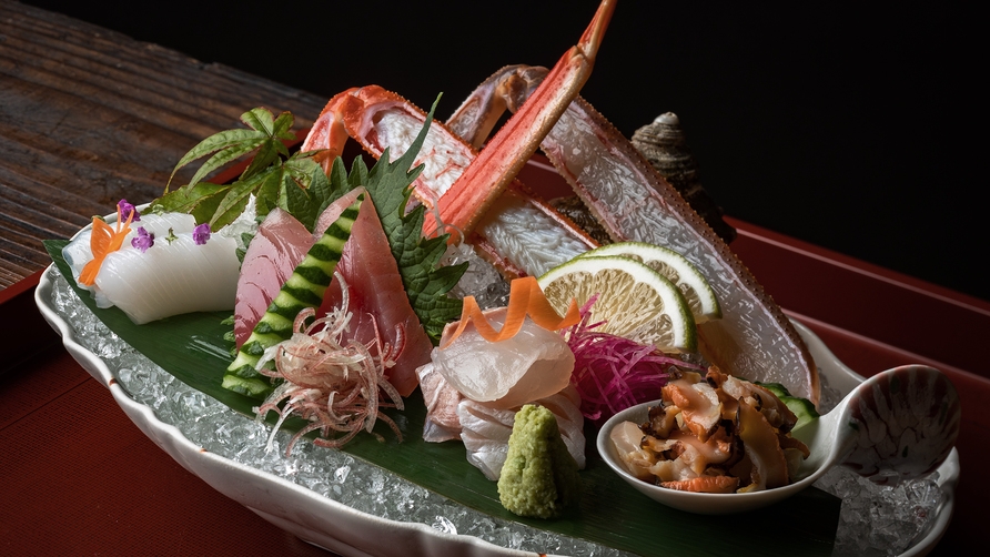 ＜平日割3000円引＞全品タグ付・匠仕立ての活蟹フルコース〜極 Kiwami〜貸切温泉・カフェ朝食付