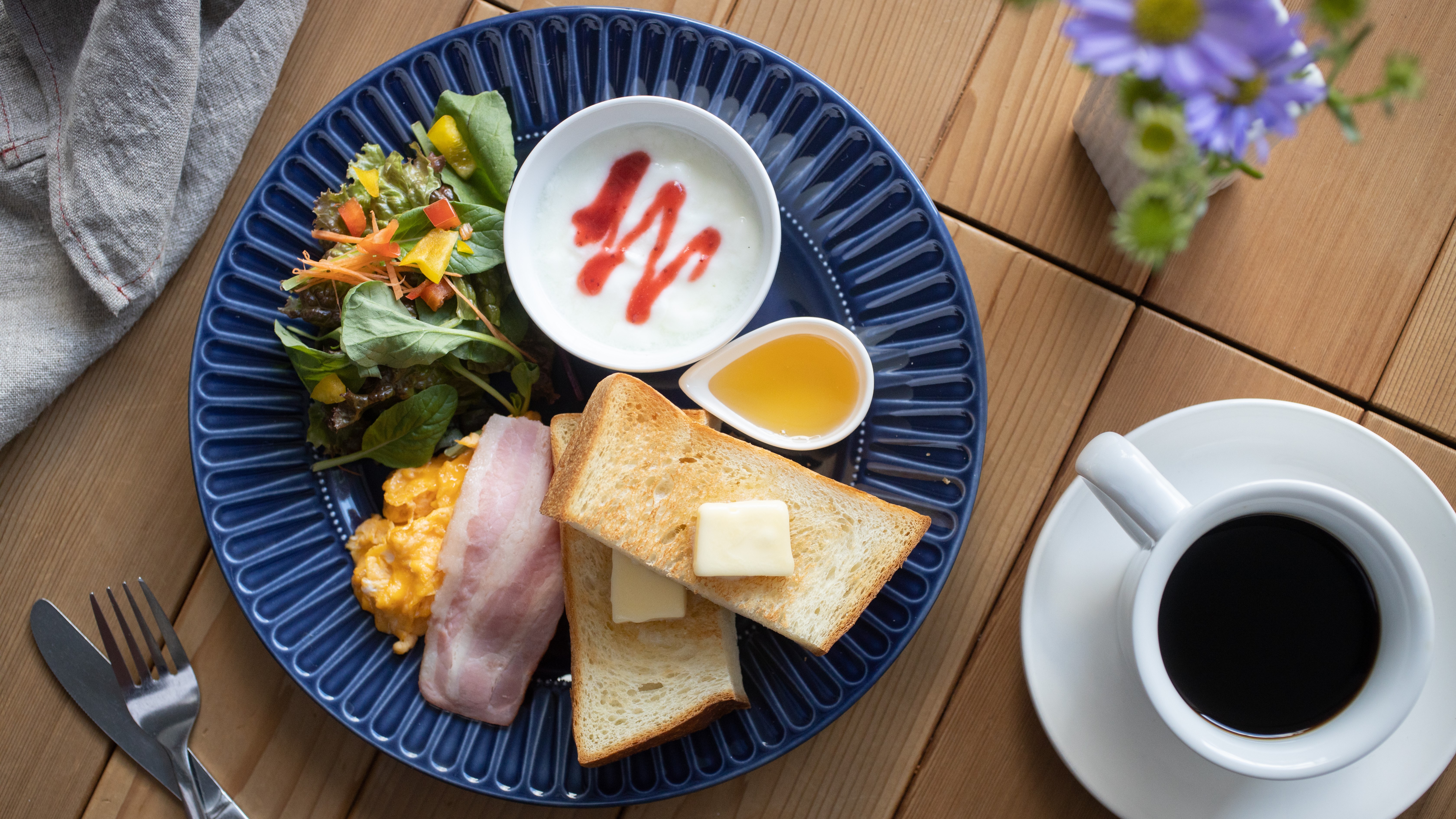 UTSUROI朝食◆バタートースト