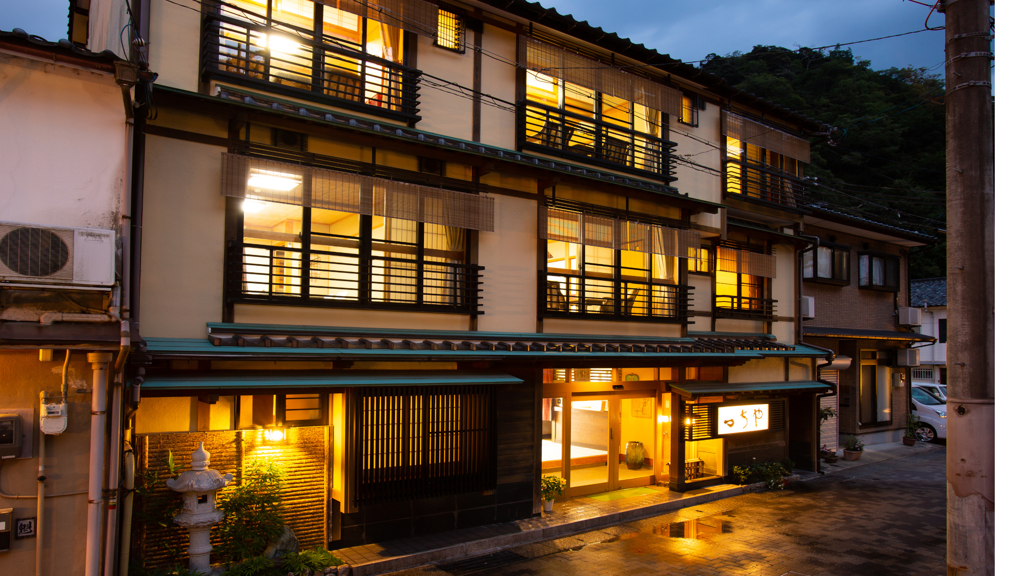 つちや旅館・本館