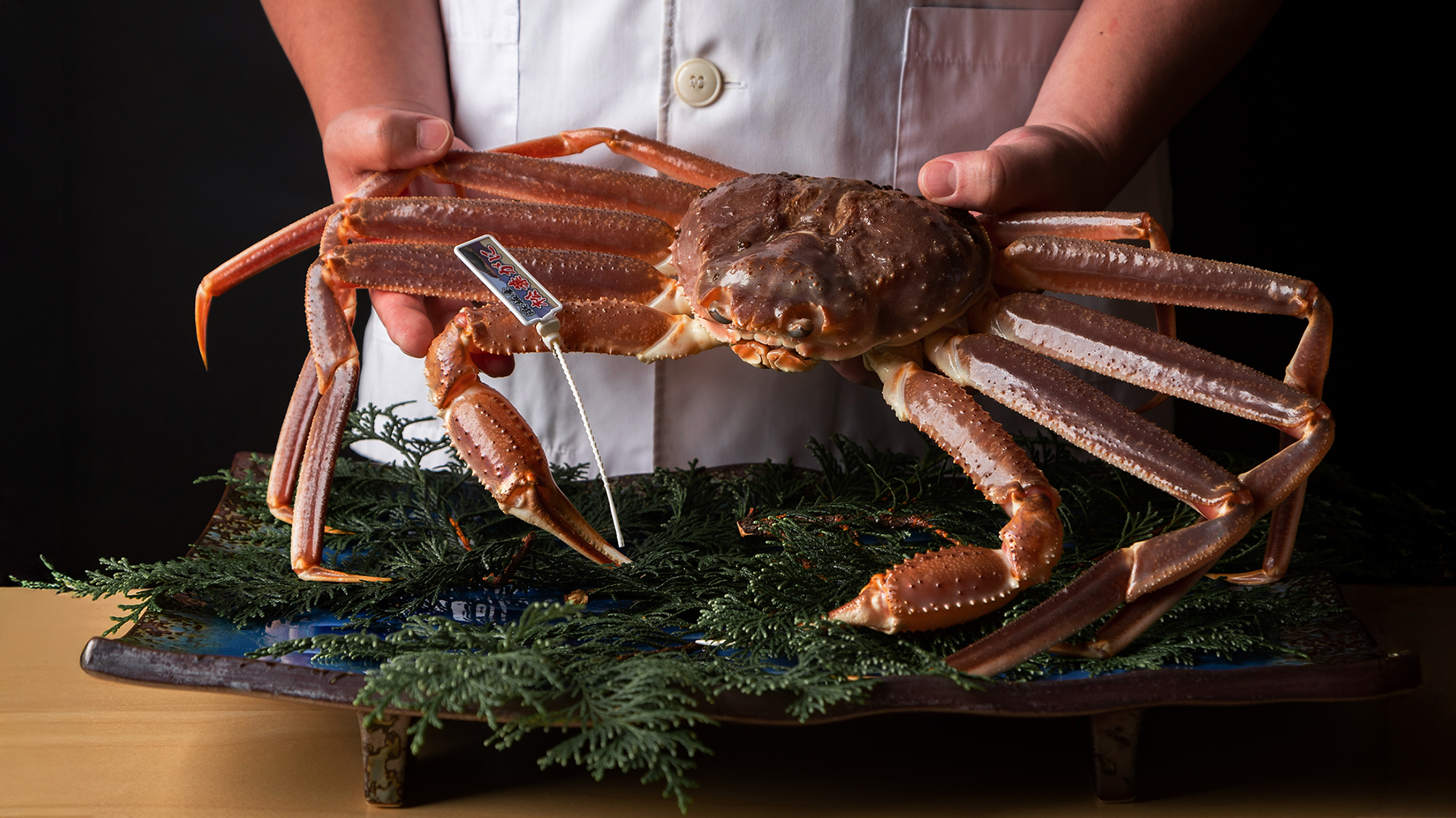 当館では【タグ付き活がに】のみを提供しています。