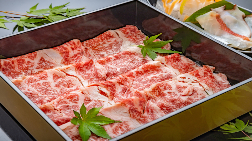 「期間限定！しゃぶ肉２倍！増量中！」【飲み放題付】長崎県産牛ロースしゃぶしゃぶ8枚を食べつくす！