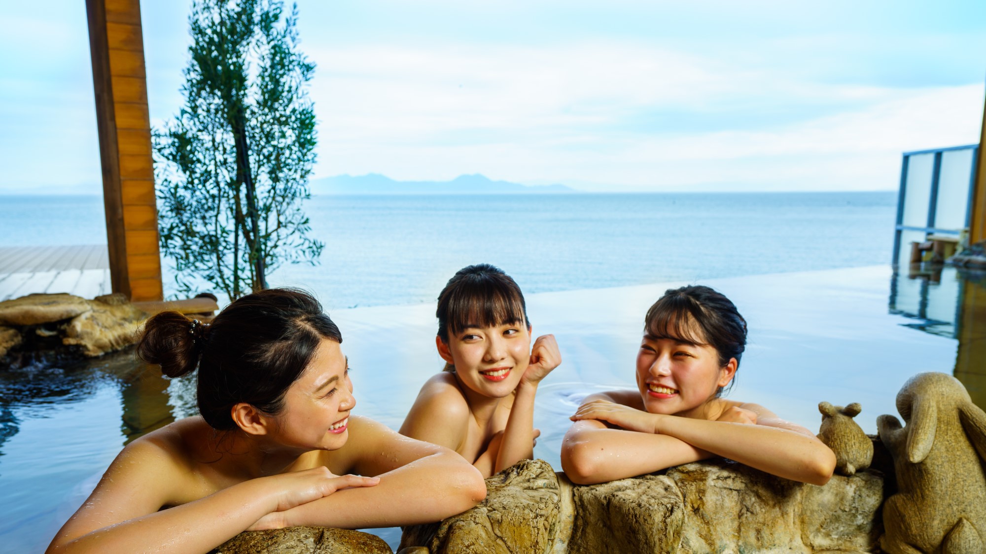 【一泊朝食・天空の露天風呂付客室】ライブキッチンでシェフが目の前で調理♪約60種の和洋バイキング