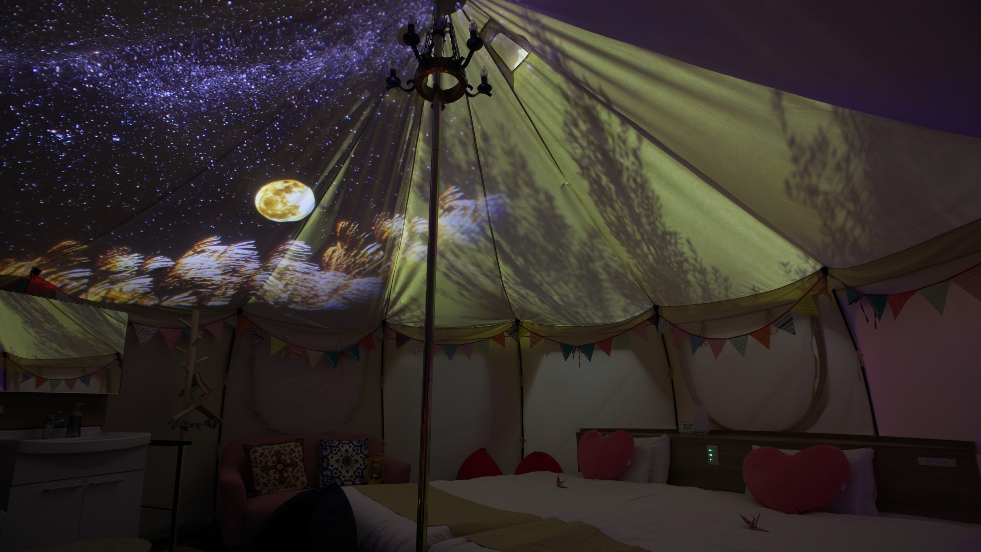 【グランピングオリーブテラス】